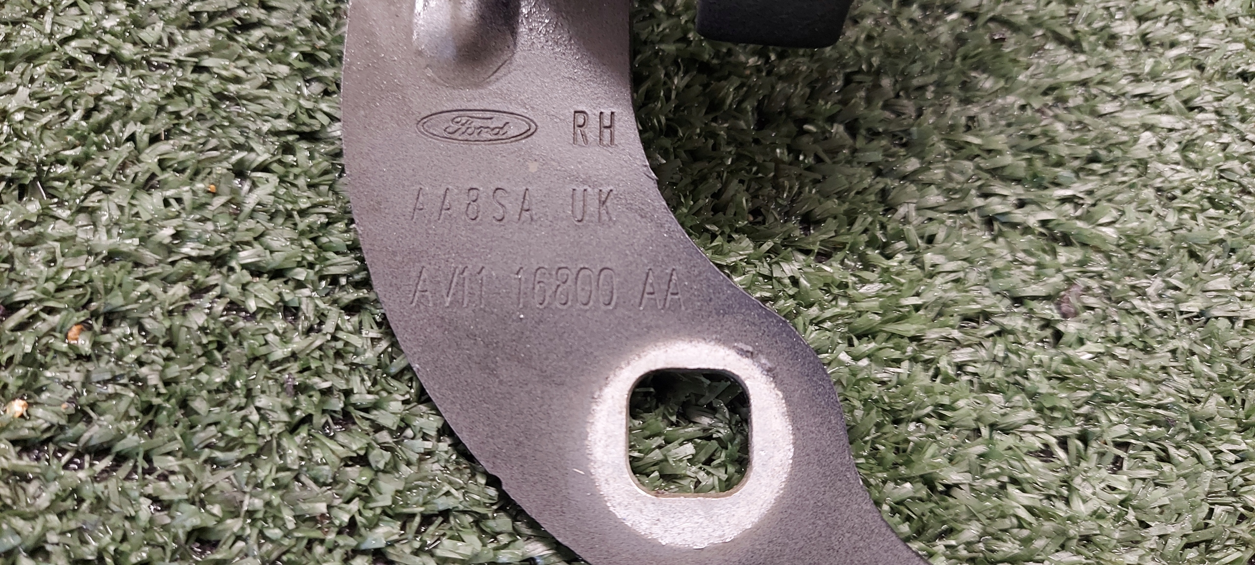 Cerniere cofano FORD B-MAX LAK: KC AV1116800AA AV1116801AA