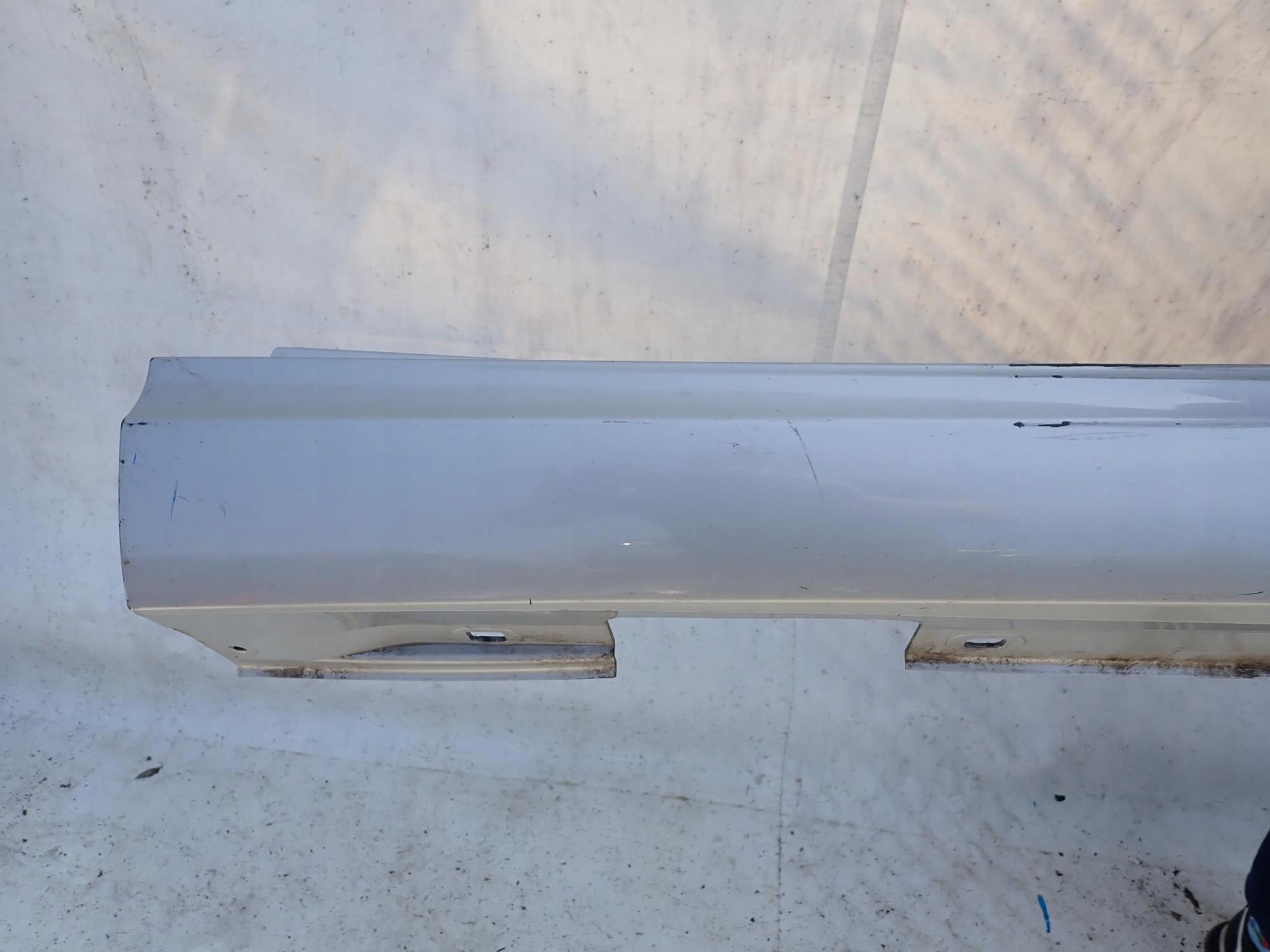 MERCEDES B-KLASA W246 11-18 moulding threshold right