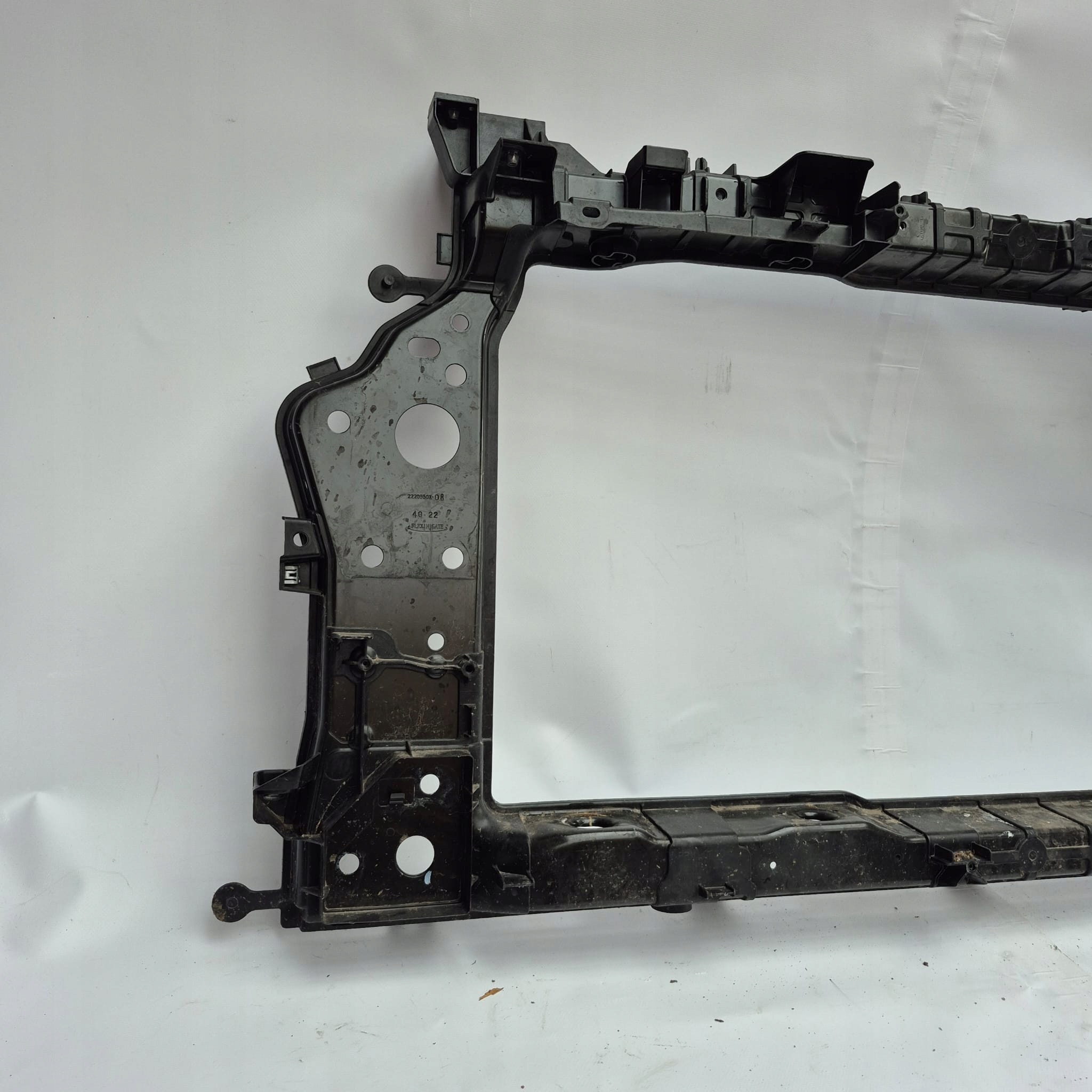 RENAULT CAPTUR II 2 19-> support panel for radiators pillar