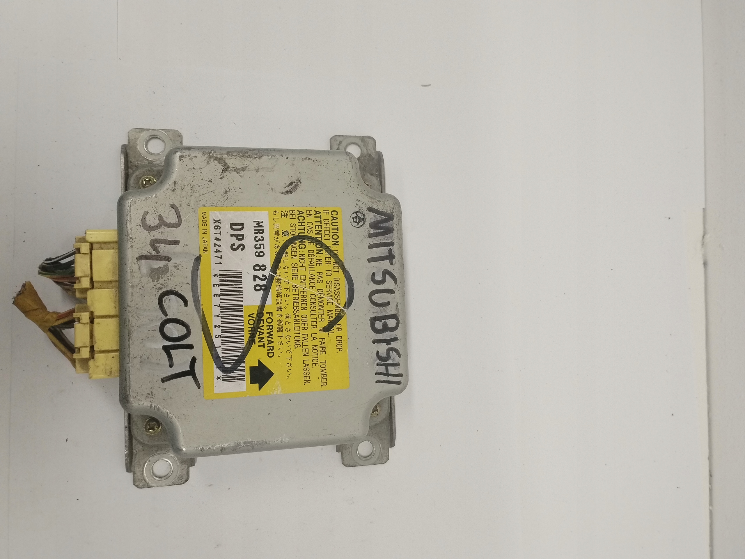 module control unit sensor airbag Mitsubishi MR359828