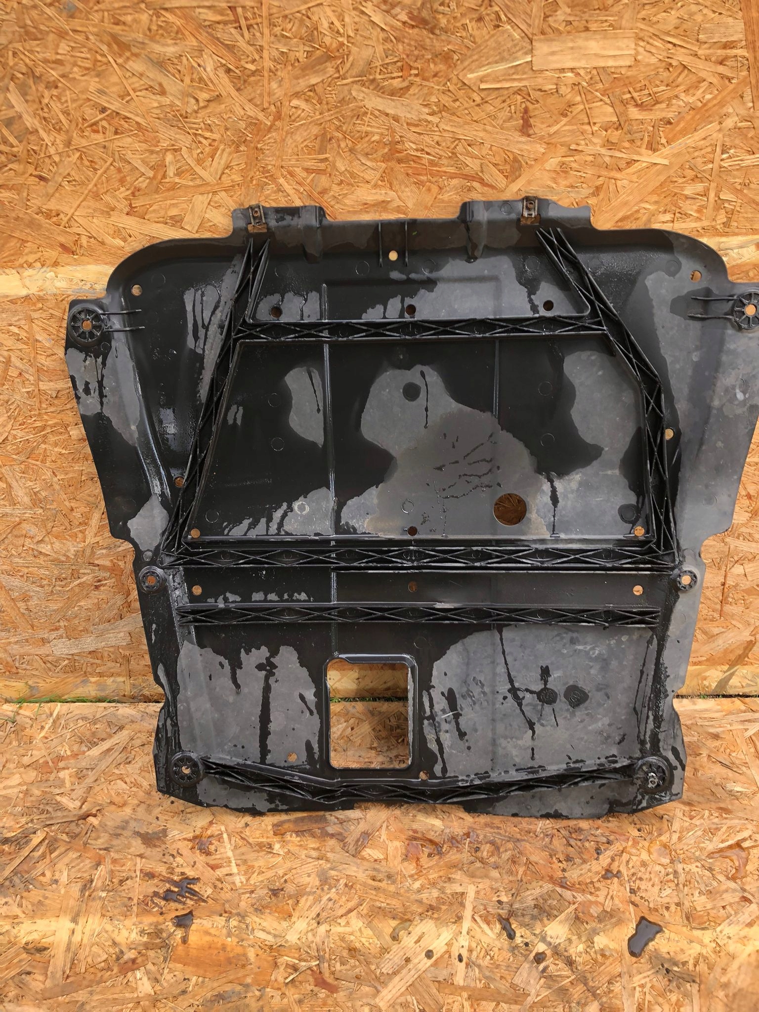 Blende Abdeckung abdeckung DES MOTORS SANDERO II 0.9 TCE