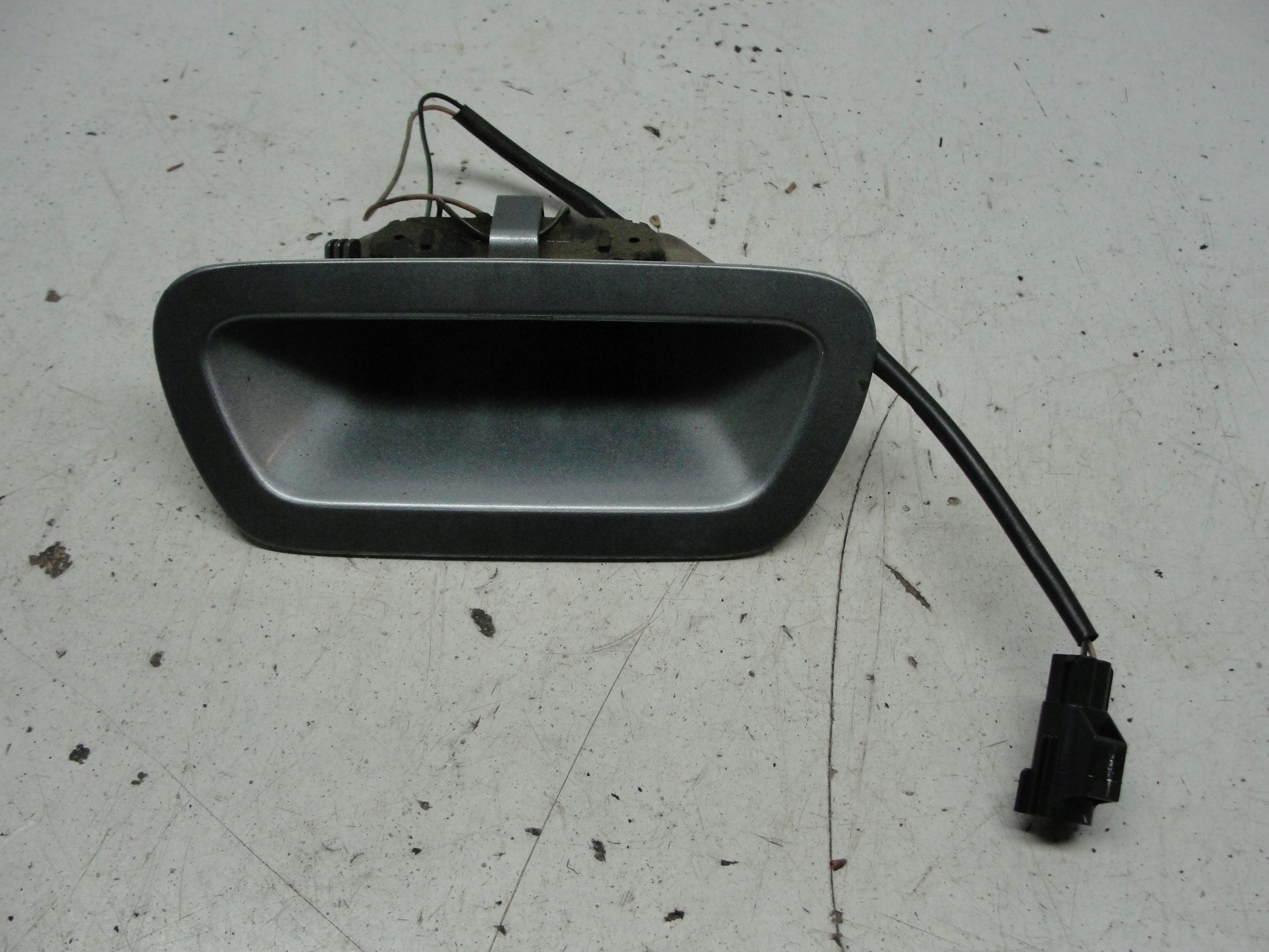 KLAMKA MIKROSTYK CHRYSLER PACIFICA 4.0 03-07r