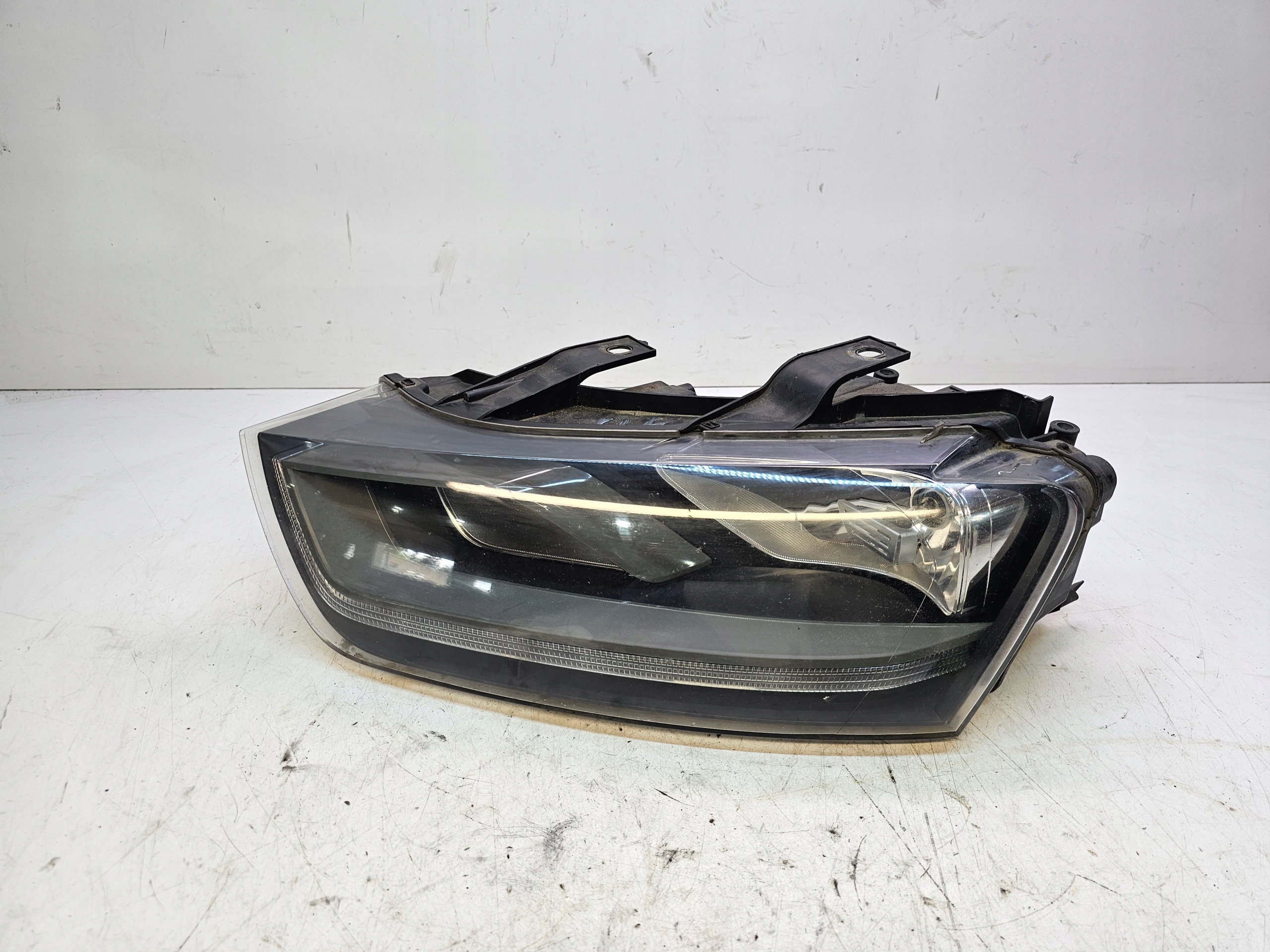 REFLEKTOR left ZWYKLY AUDI Q3 8U 8U0941003N