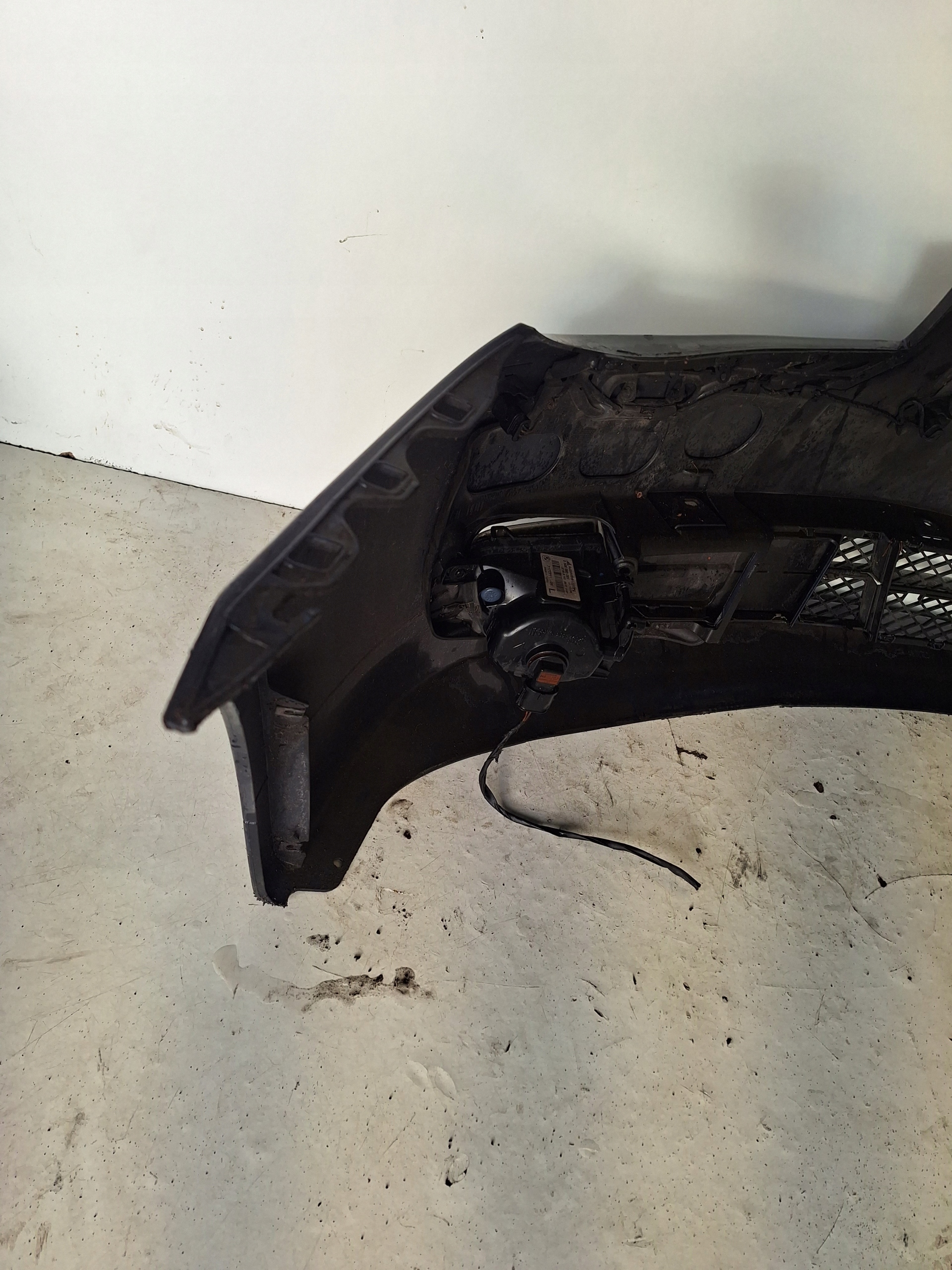 BMW 5 E60 E61 LCI 07-10 bumper + PDC