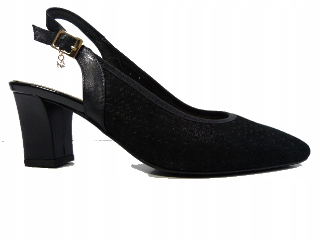 černé ažurové kožené lodičky bez podpatku, elegantní kožené boty Sala 37