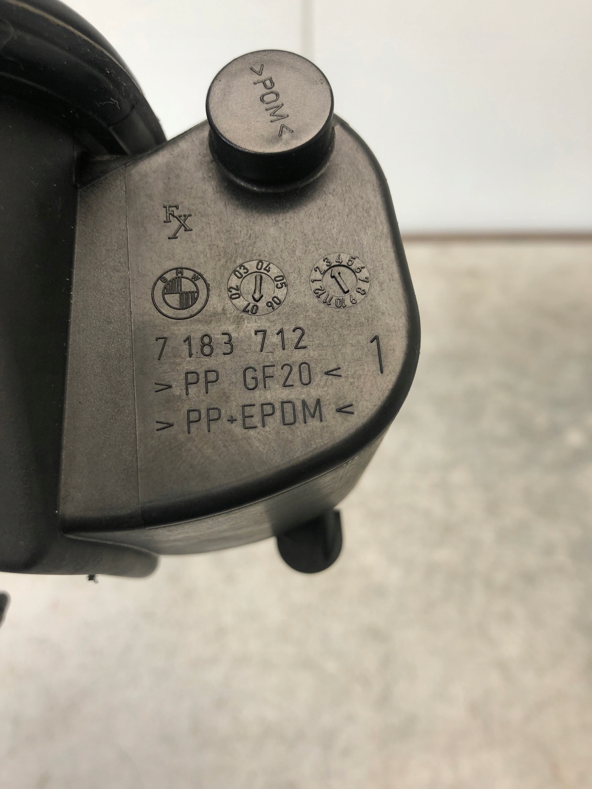 Tankklappe des Kraftstoffsbehälters BMW E61 LIFT 7183712 A68/7