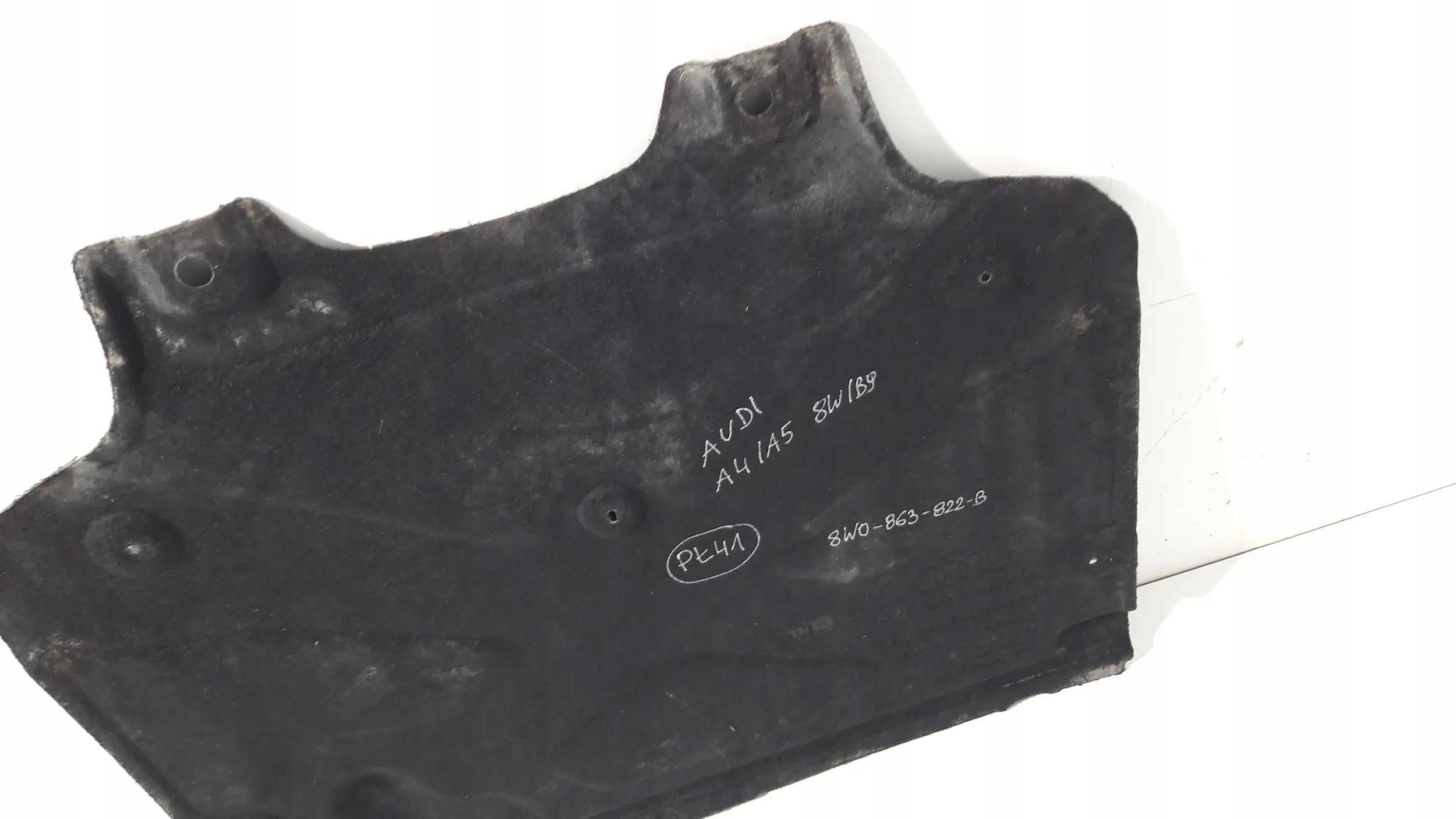 Audi A5 8W / A4 motor cover lower 8W0-863-822-B (pl41)
