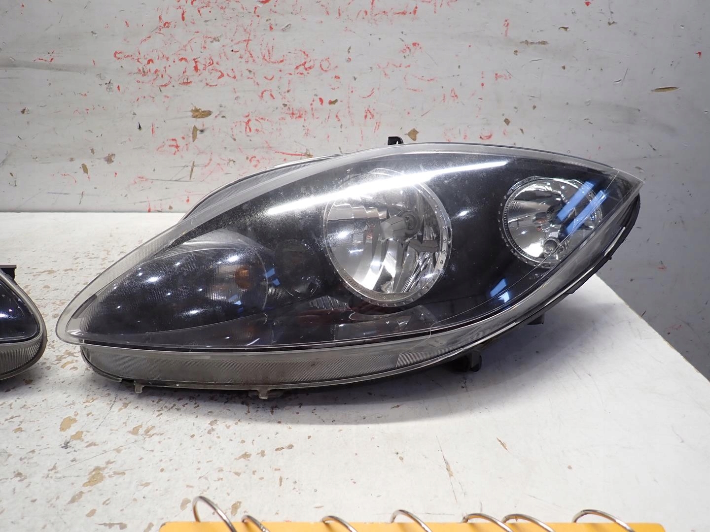 light front front left SEAT LEON II LIFT ALTEA TOLEDO 2009- 5P1941033B