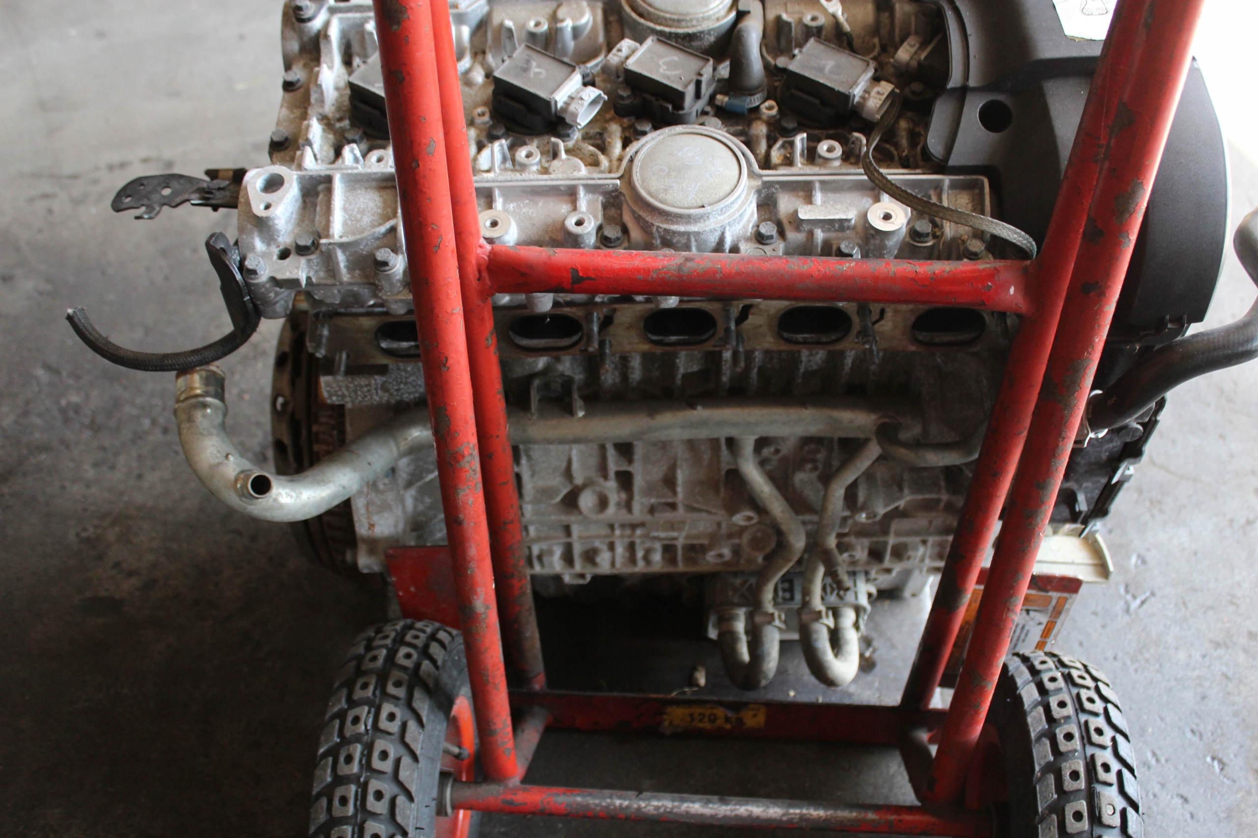 volvo V50 S40 C30 C70 V70 S60 Двигатель 2.4 B5244S