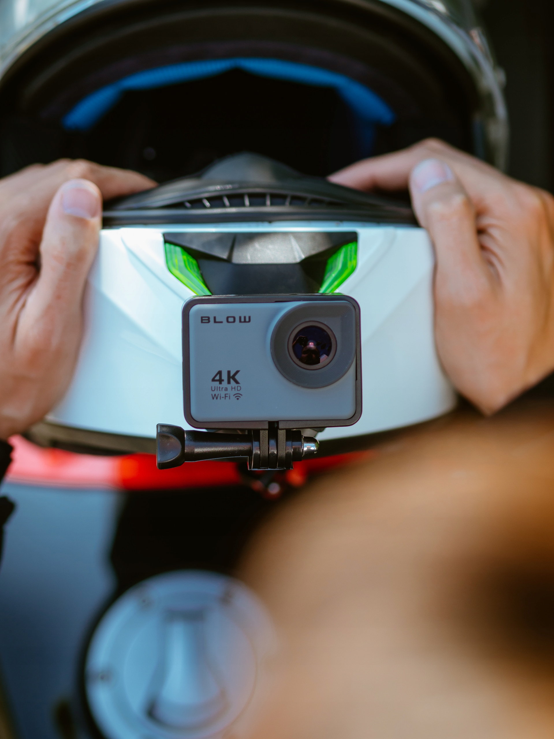 KAMERA SPORTOWA GO Pro 4U 4K WIFI USB MIKROFON WODOODPORNA AKCESORIA ZESTAW Szerokość produktu 5.9 cm