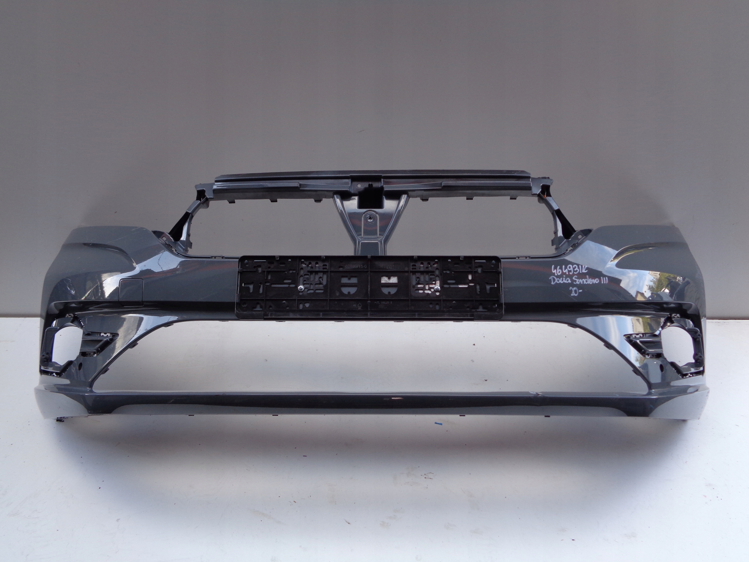 front bumper DACIA SANDERO III LOGAN 20- NR 46493