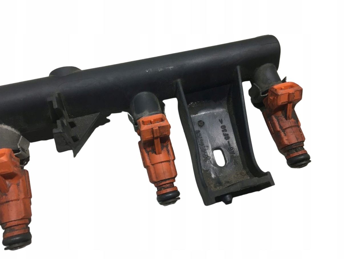 Rampe injection PEUGEOT PARTNER et FL 1.6 16V 9650764780