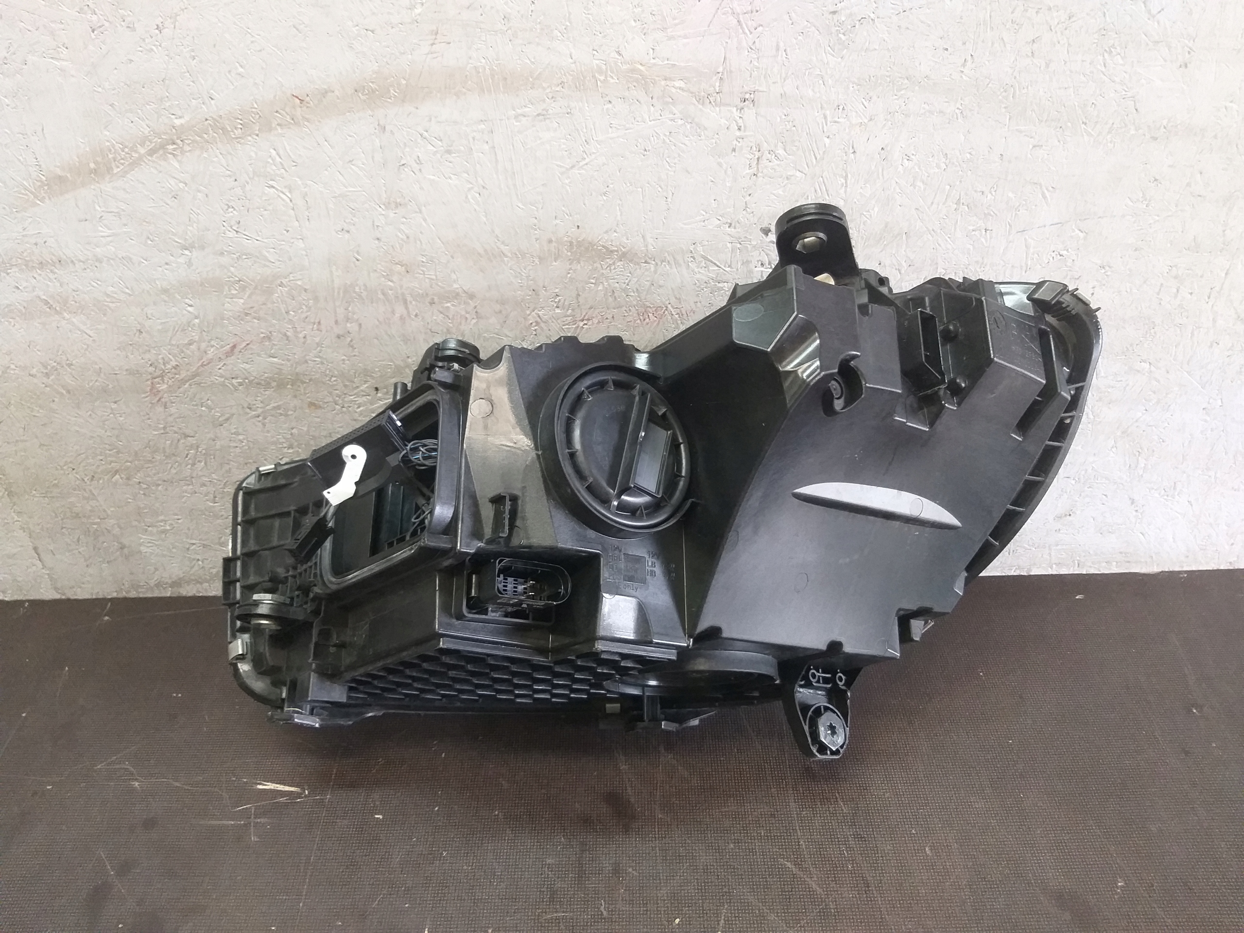 LIGHT FRONT RIGHT MERCEDES C KLASA W206 FULL LED HP A2069060803