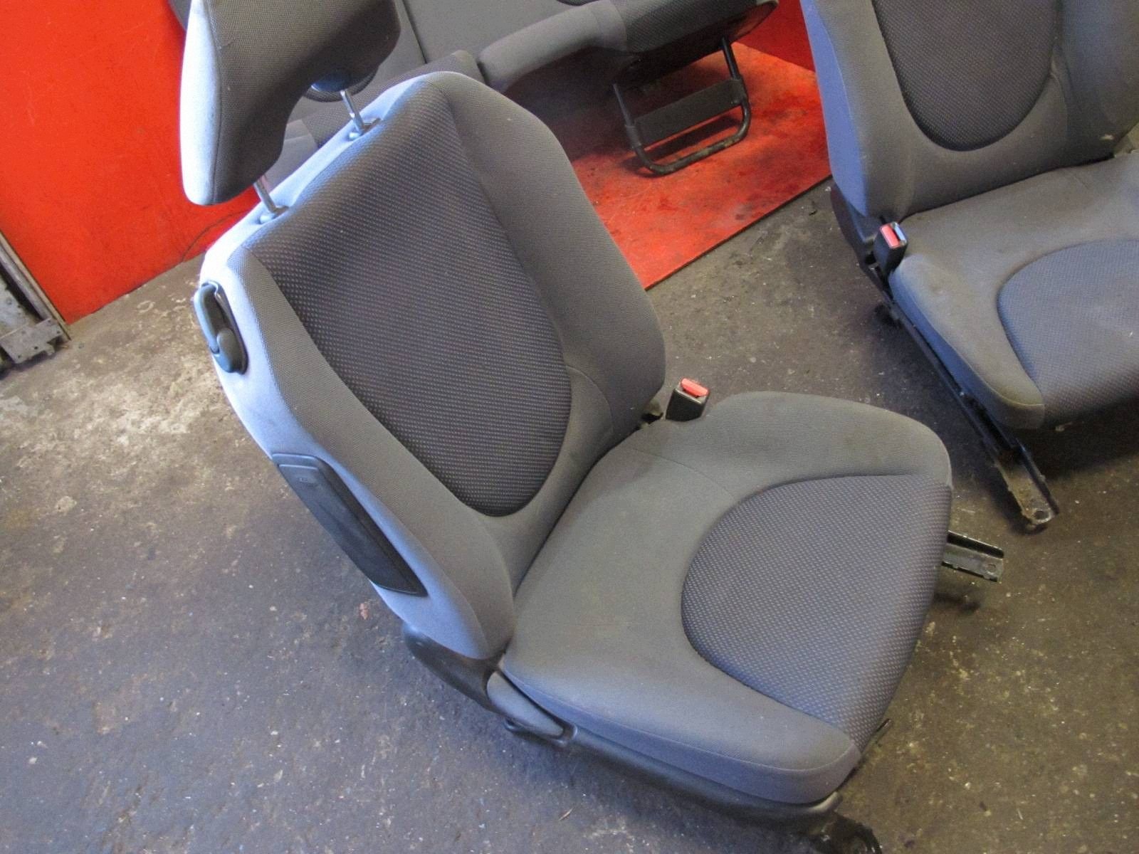 Honda Jazz 2 II GE2 02- seats driver´s of the passenger seat EU KPL