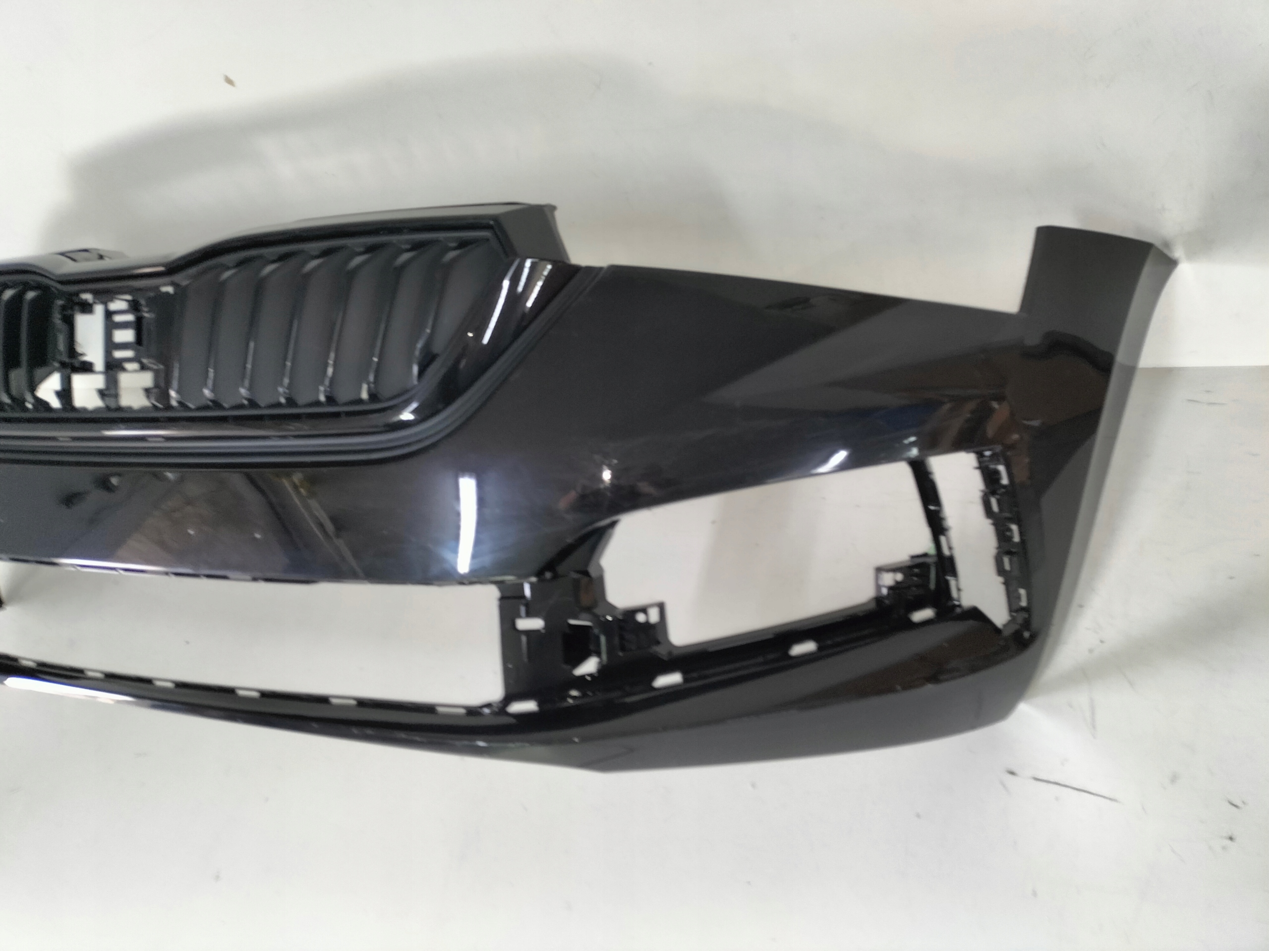 front bumper front SKODA SCALA 19