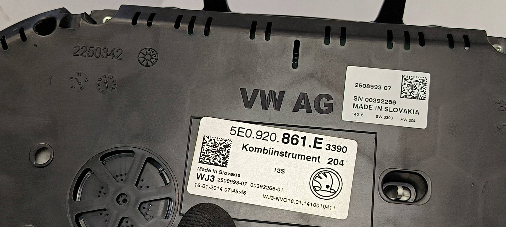 dials clock 5E0920861E SKODA OCTAVIA III