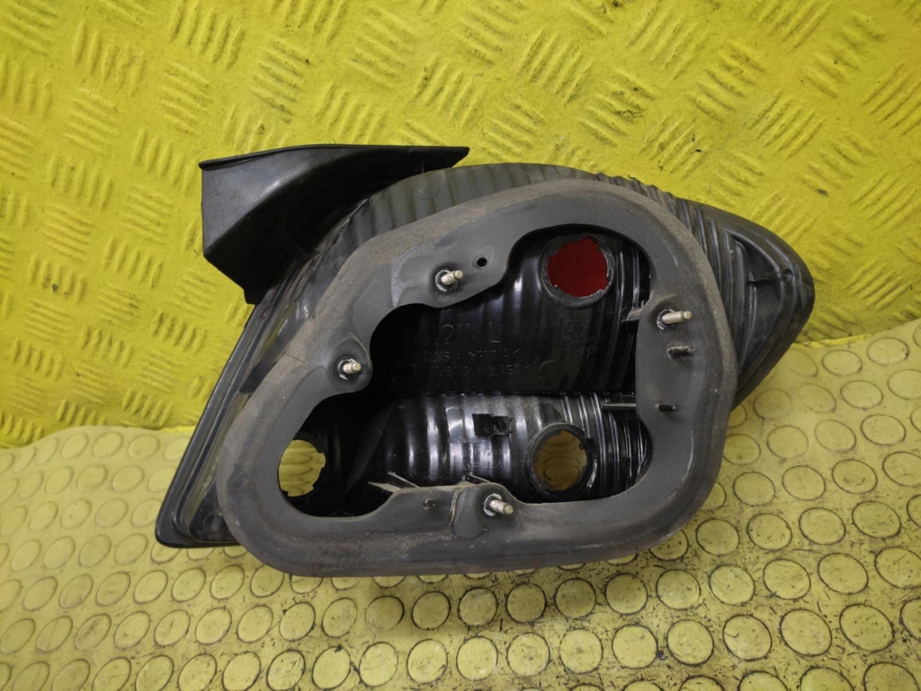HYUNDAI COUPE light left rear part 92401275