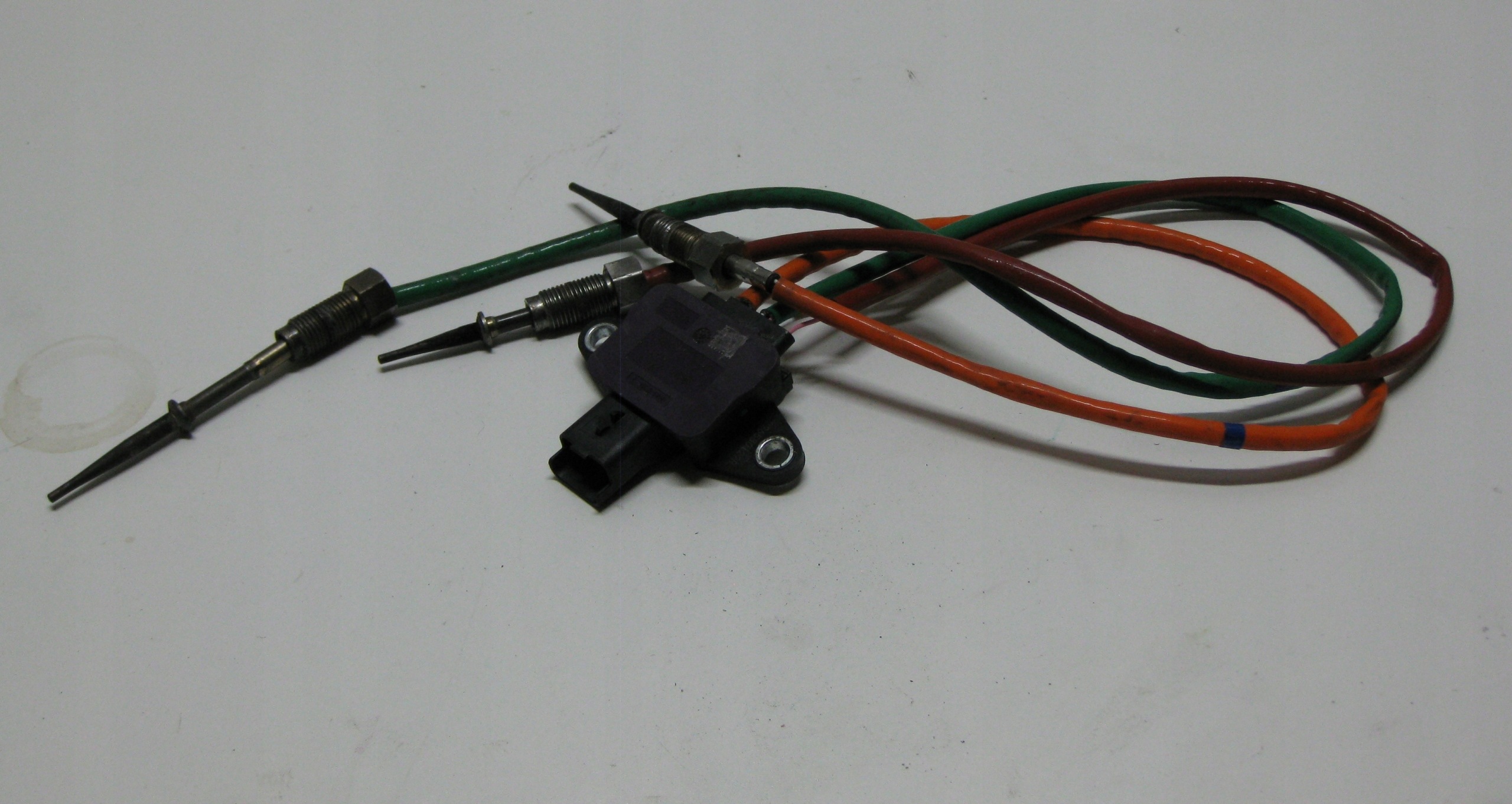 RENAULT MASTER III Capteur TEMPERATURY Gaz 226580122R