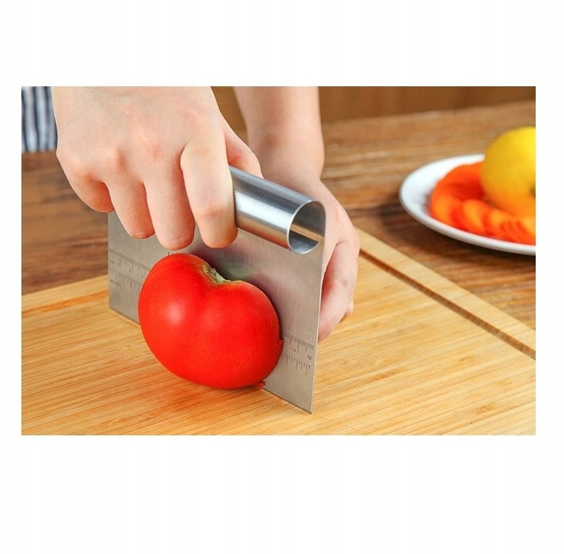 ŁOPATKA SZPATUŁKA DO DEKORACJI CIAST CUKIERNICZA KRAJACZ METALOWY PODZIAŁKA Kolor dominujący srebrny