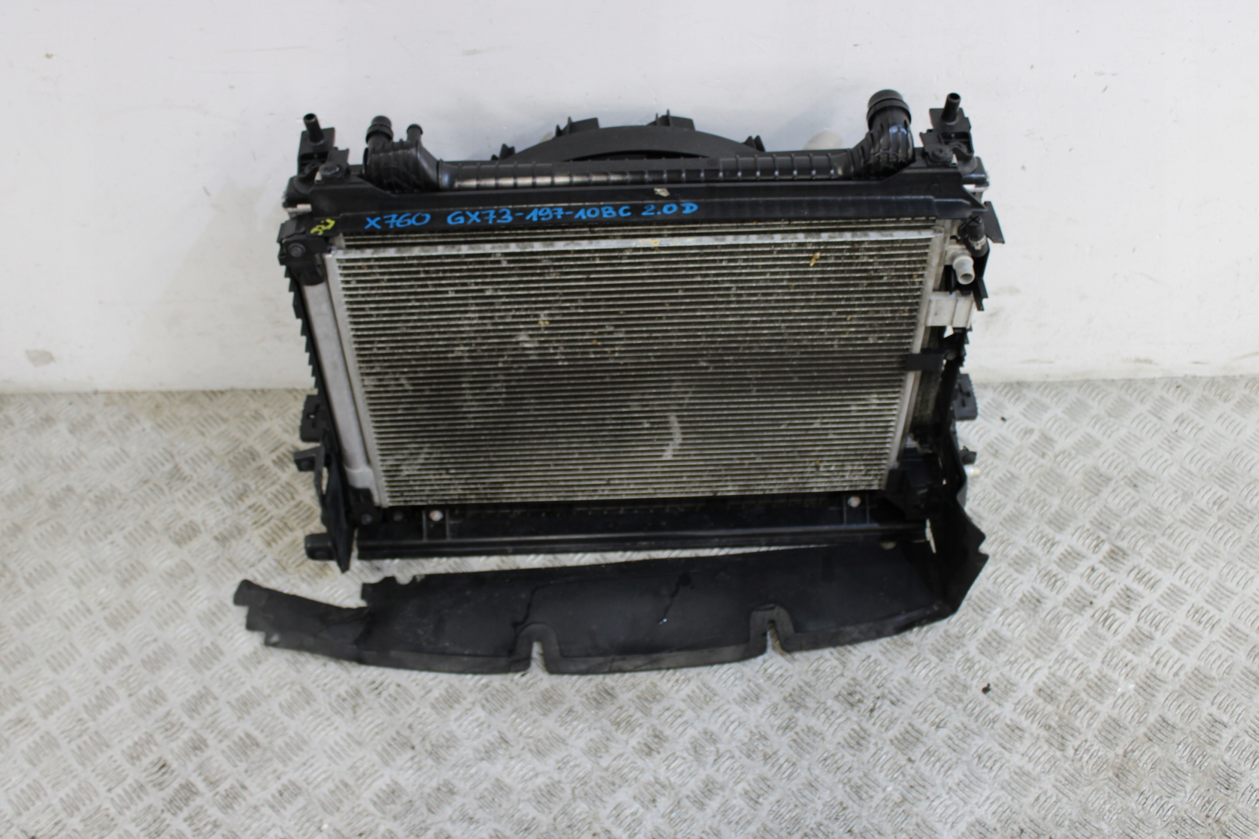 support panel for radiators front radiator pillar JAGUAR XE X760 2.0 D