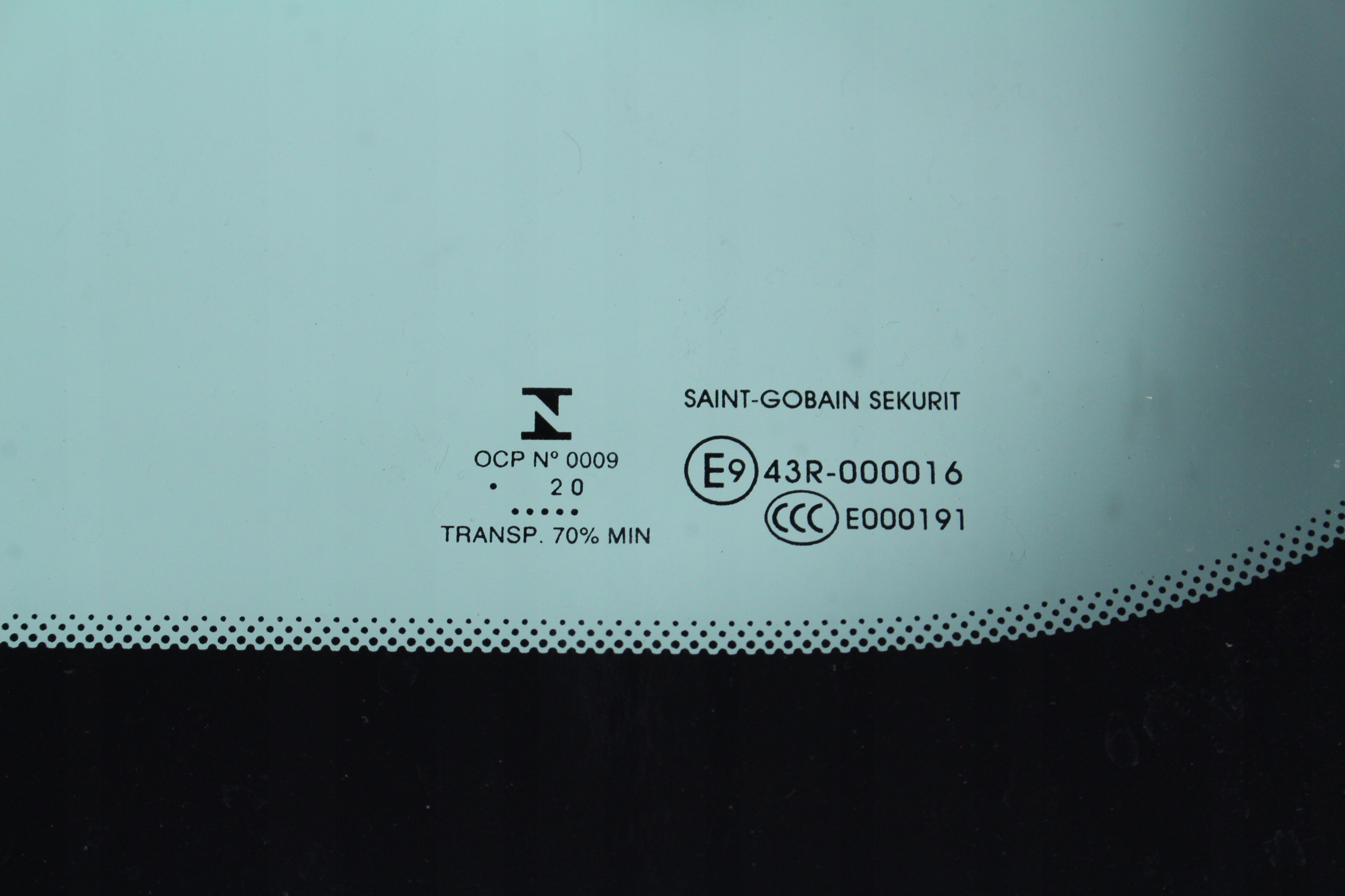 SZYBA DRZWI LEWY TYŁ OPEL COMBO IV E 20r. Typ samochodu Samochody osobowe