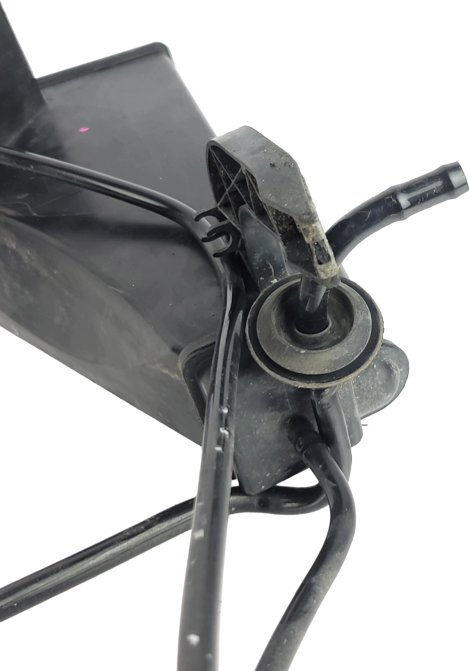 AUDI A6 C6 LIFT 3.0 TFSI gehäuse kohlenstofffilter 4F0201803E