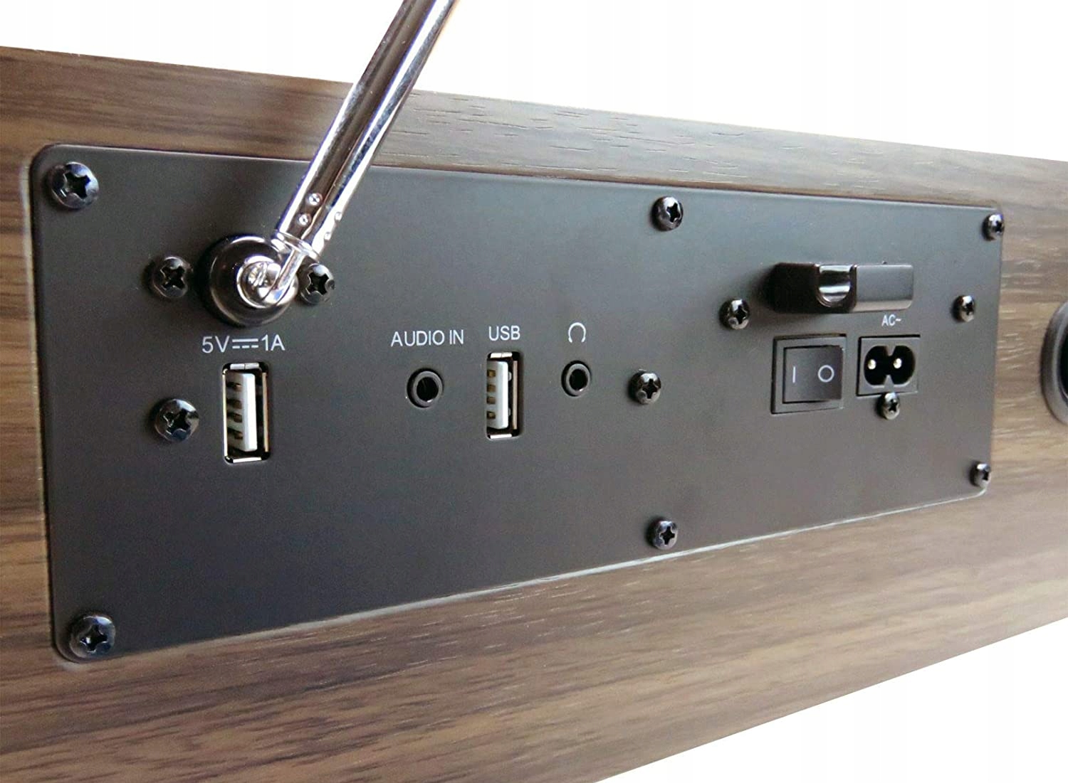 Wieża stereo Soundmaster DAB950BR BRAK PILOTA!!! `37` Rodzaj odtwarzanych nośników CD MP3