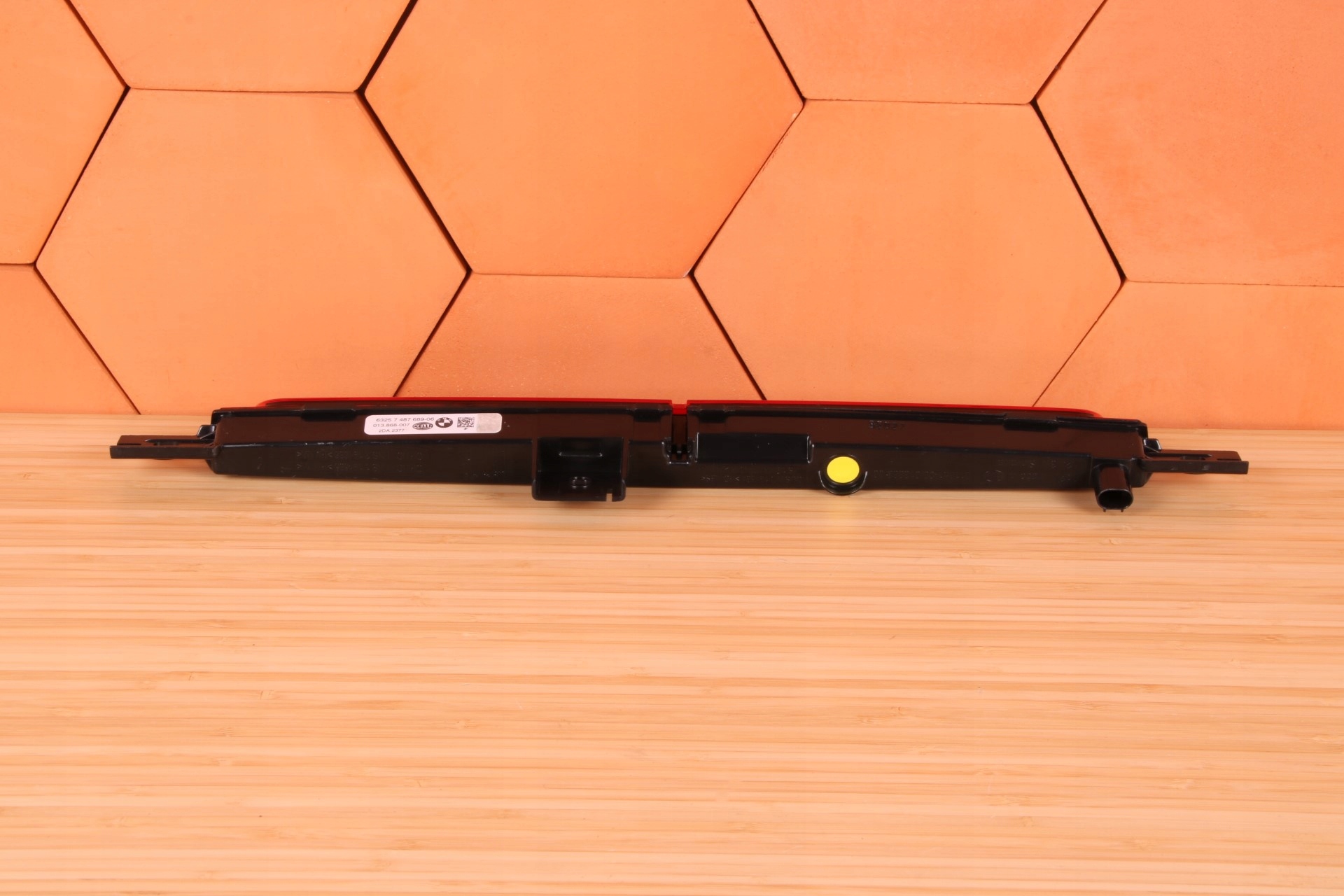 BMW X2 F39 third brake light STOPU 7487689
