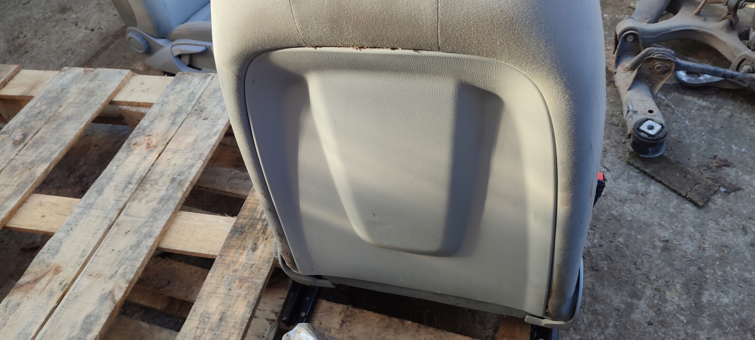 seat left front airbag AUDI A4 B8 8K0880241H
