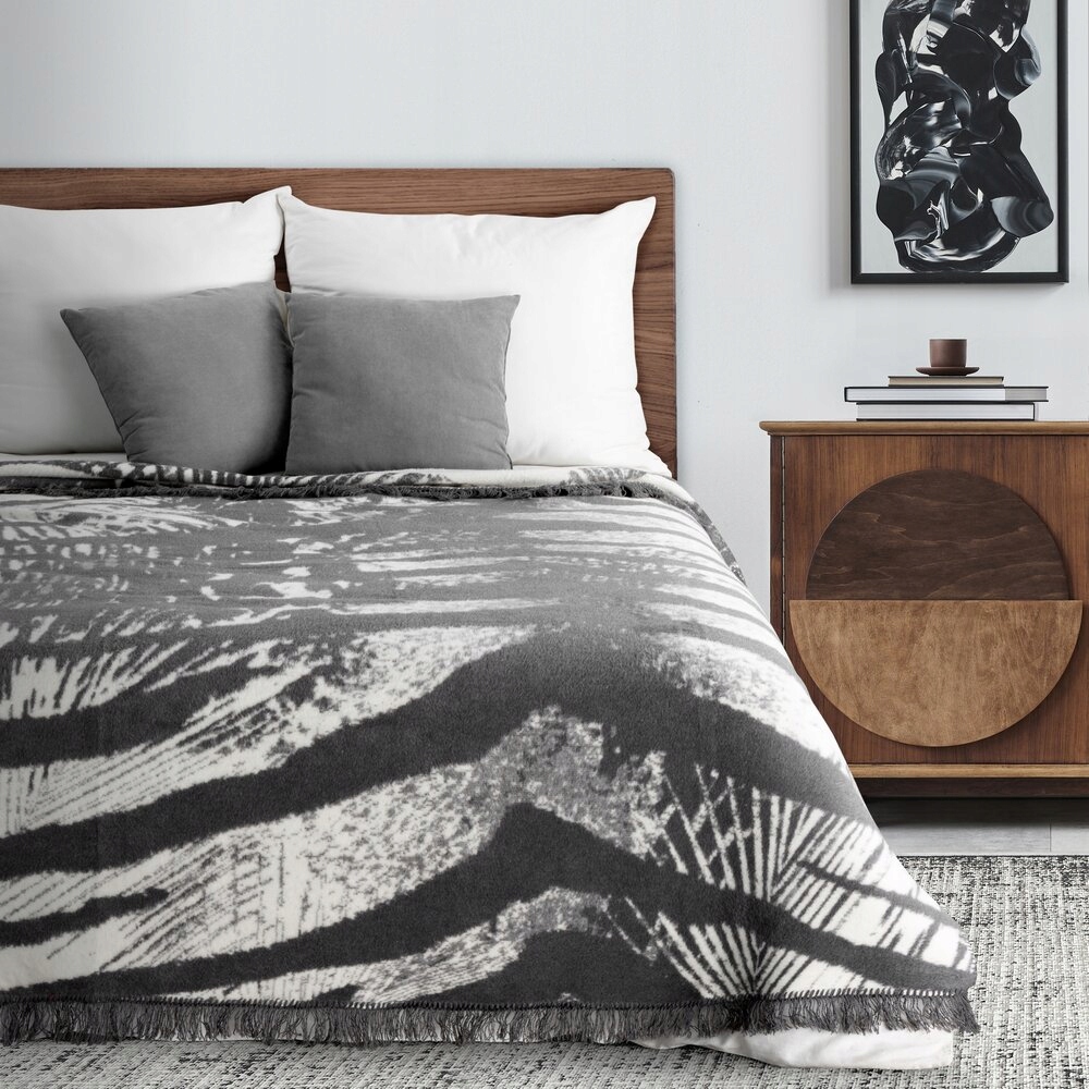 Deka na přehoz Akryl 220x240 Eva Minge Eurofirany ocel bílý zvířecí potisk