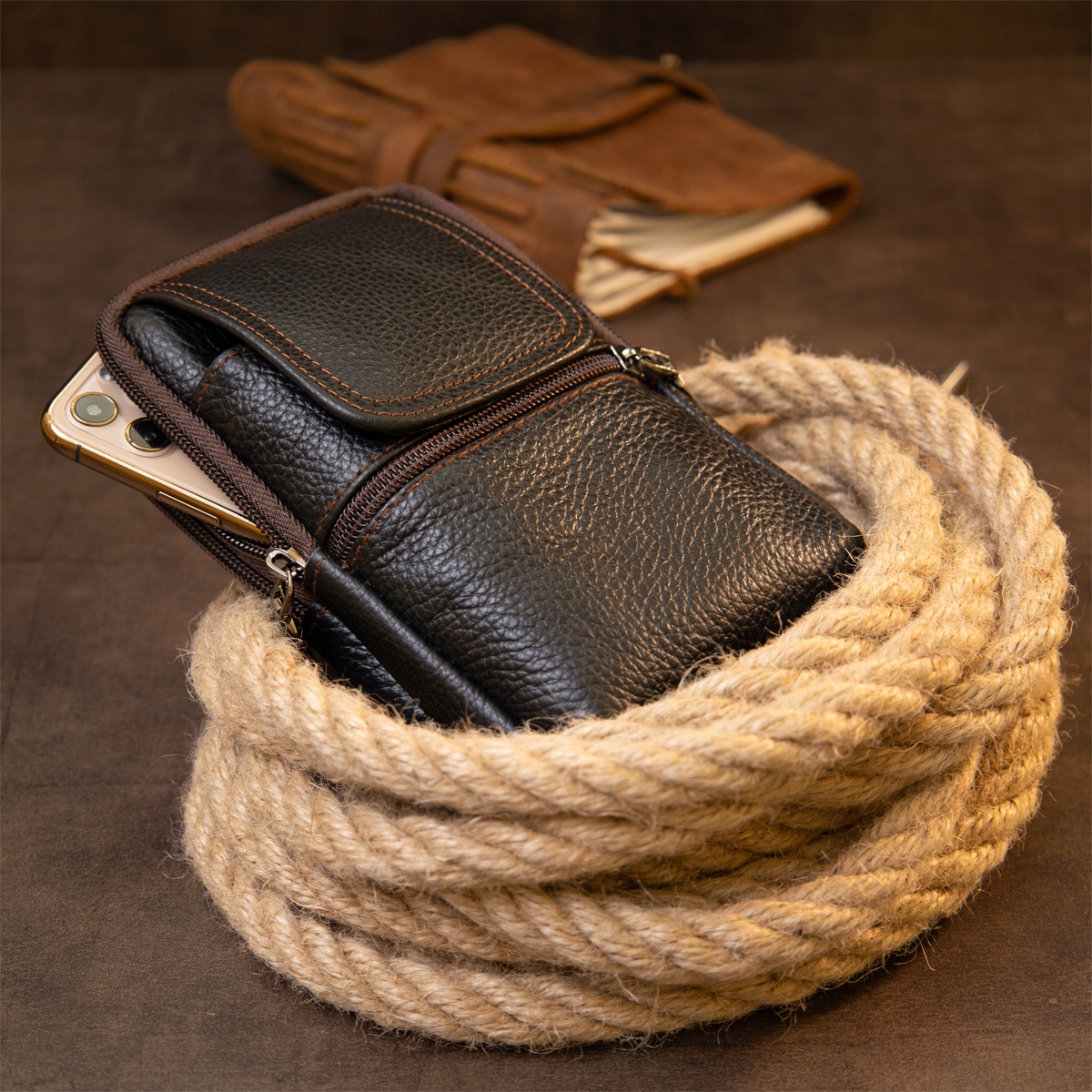 Nerka unisex z dwiema przegrodami brązowa Typ nerka