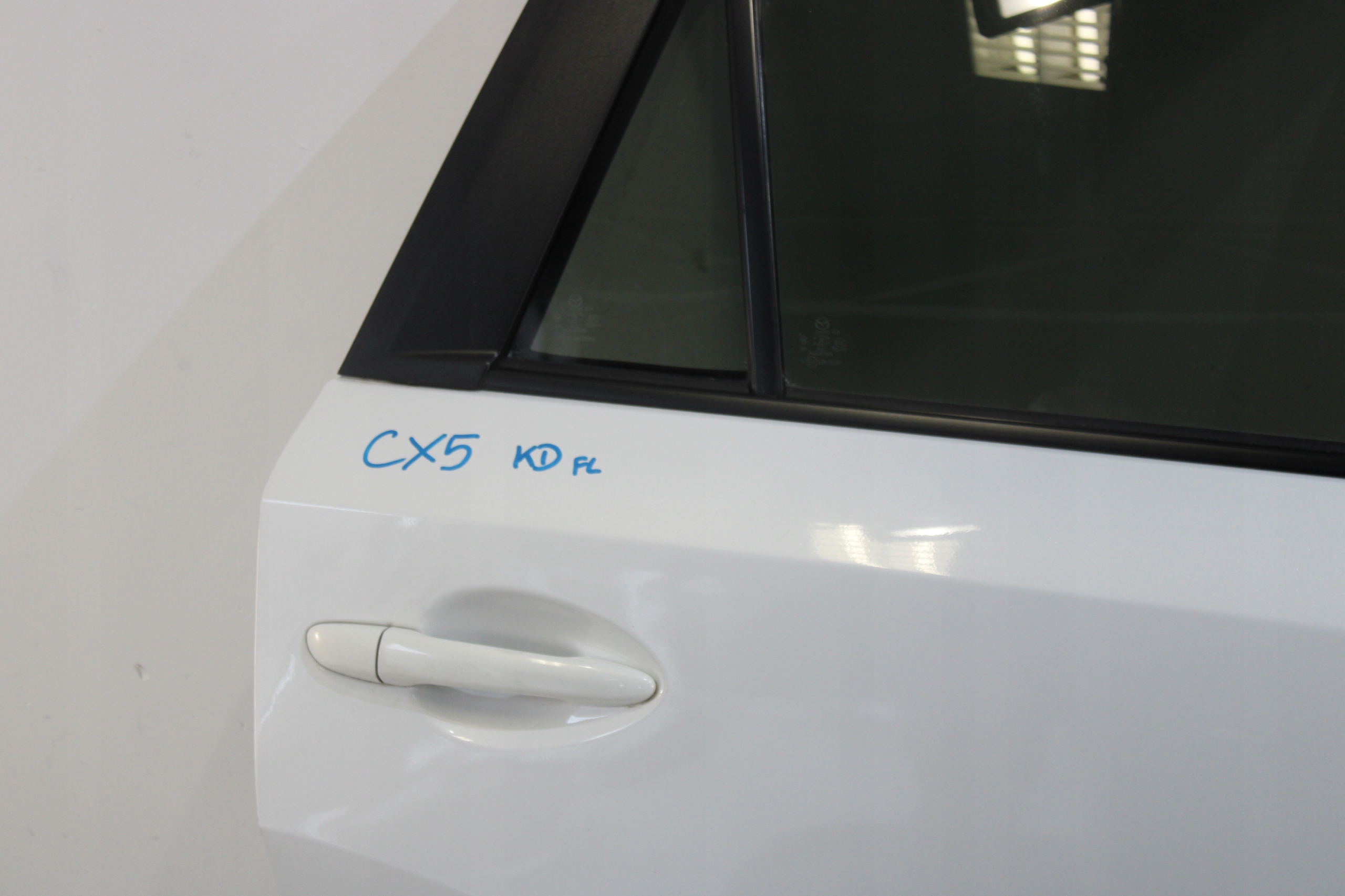 door right rear part right rear. MAZDA CX5 KD