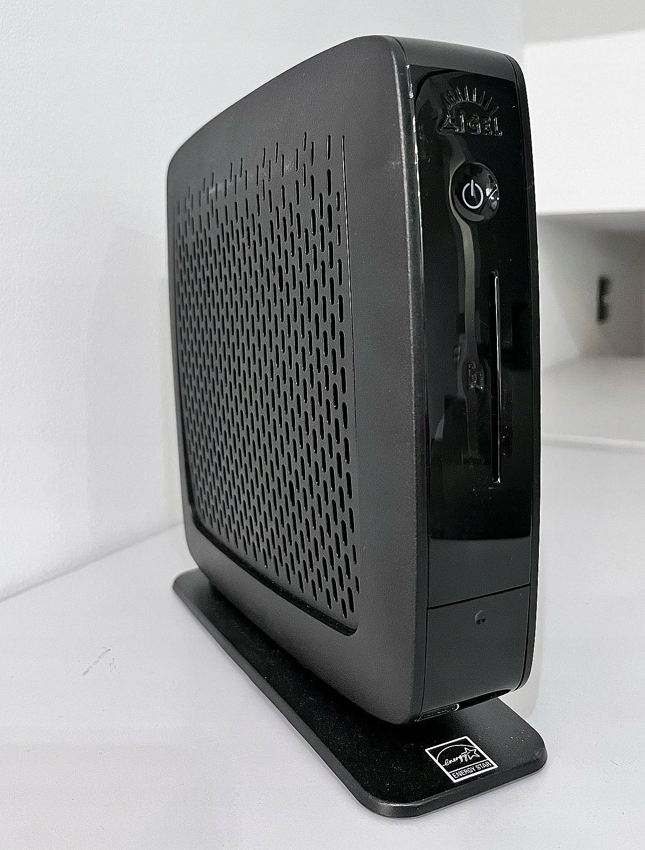 Terminal IGEL M340C AMD 4x 1.2GHz 2GB 4GB SSD DP DVI LINUX Marka Igel