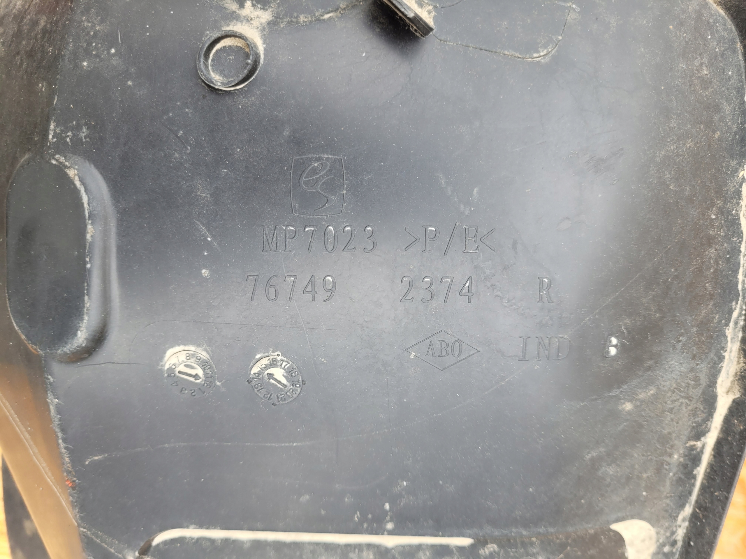 mudguard rear. rear part DACIA SANDERO II 767492374