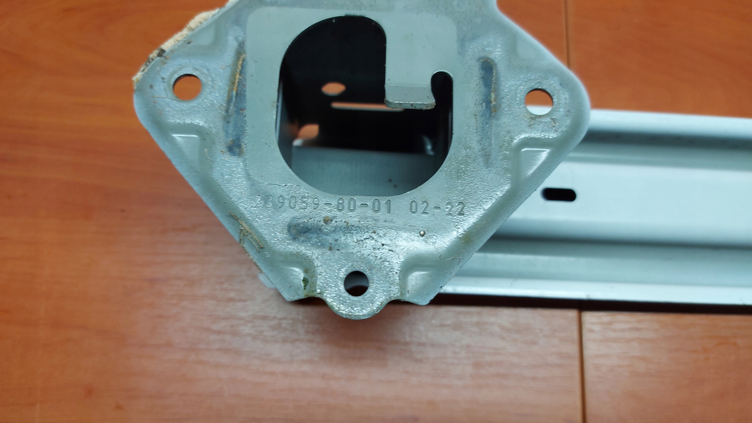 bumper support rear part rear TOYOTA YARIS CROSS 21