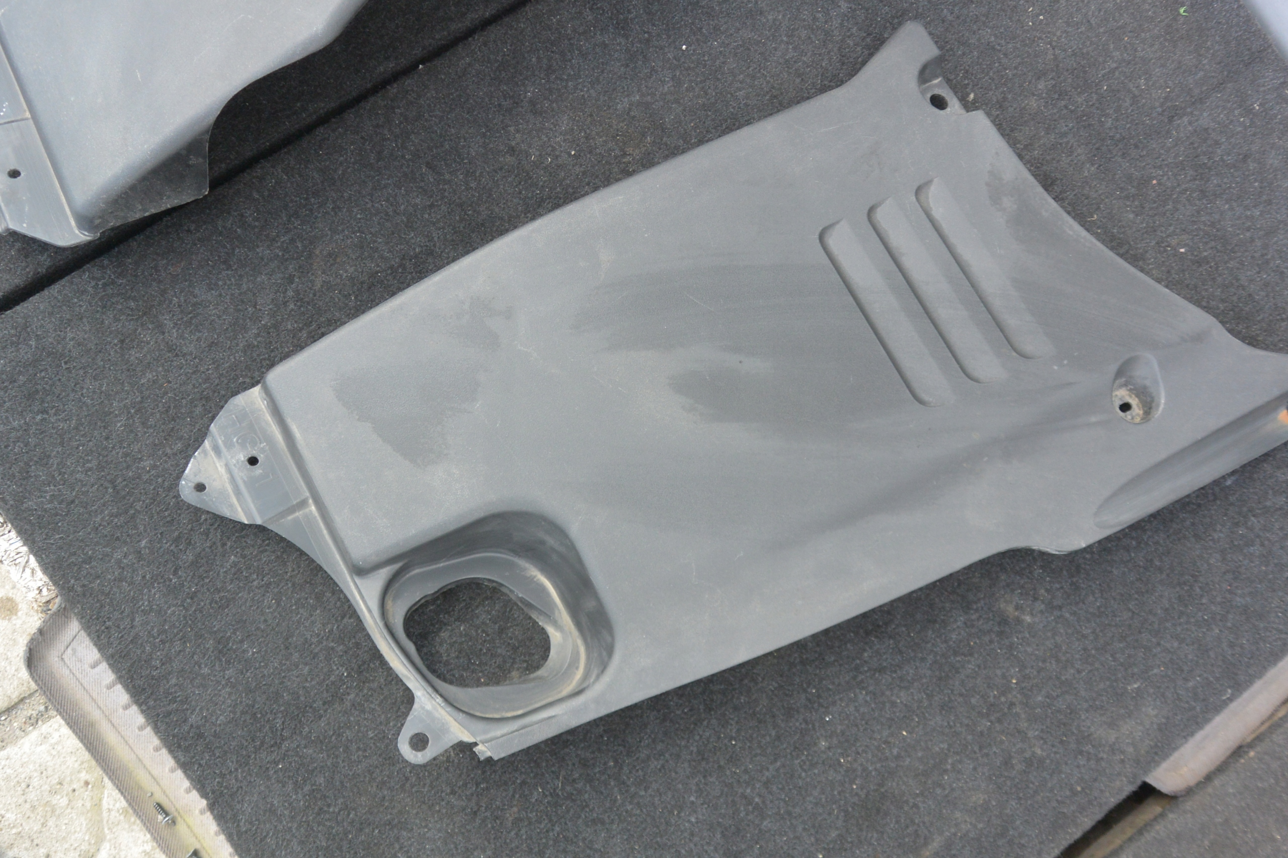 motor cover upper KPL LEXUS GS III 450H