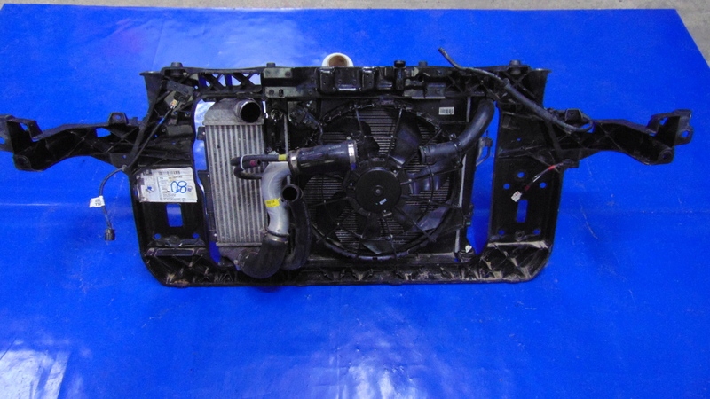 support panel for radiators pillar radiator AUTOMAT 2.0CRDI HYUNDAI IX35 10-15R