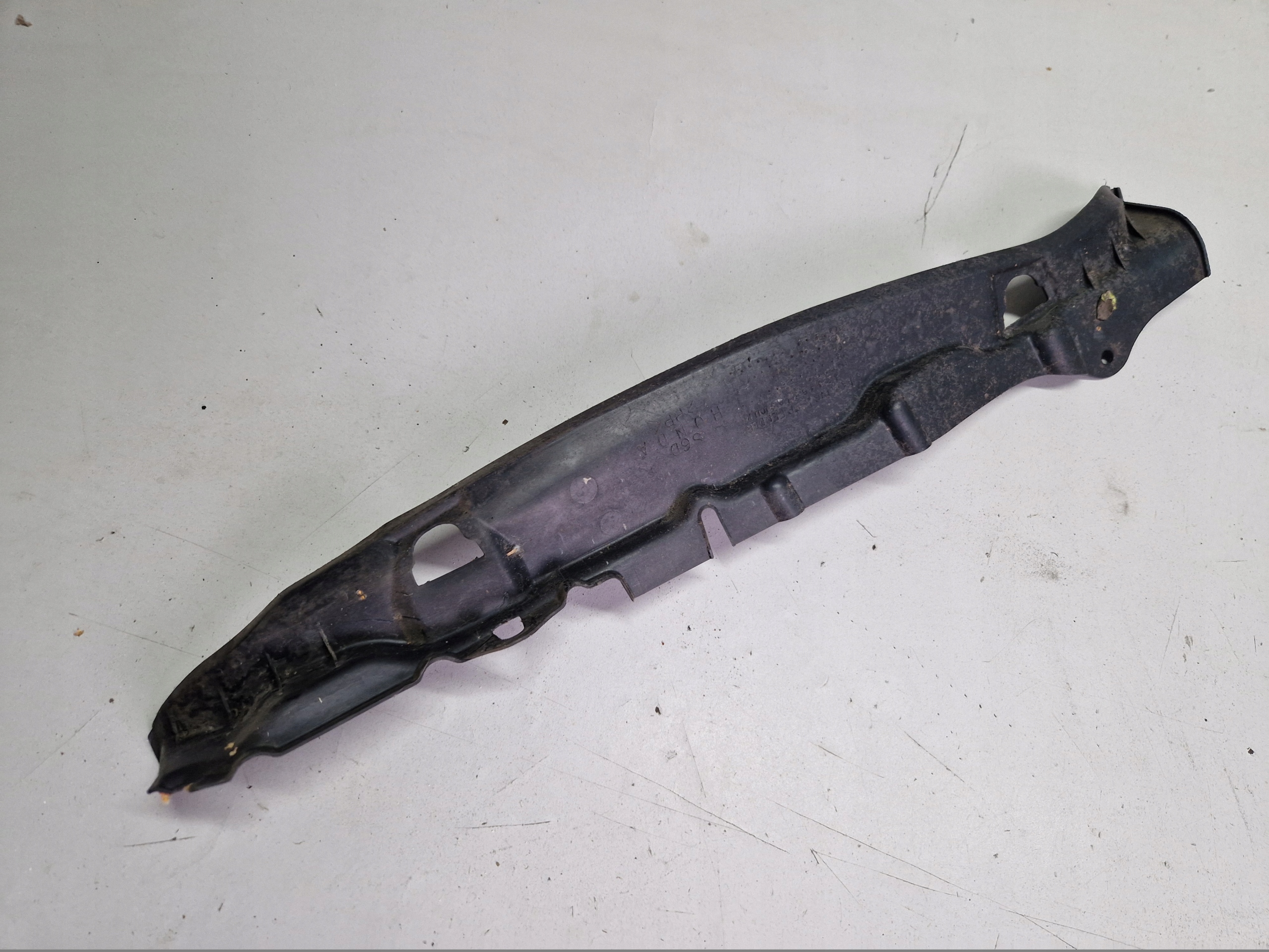 kryt blatníku levá předek HONDA CIVIC VII