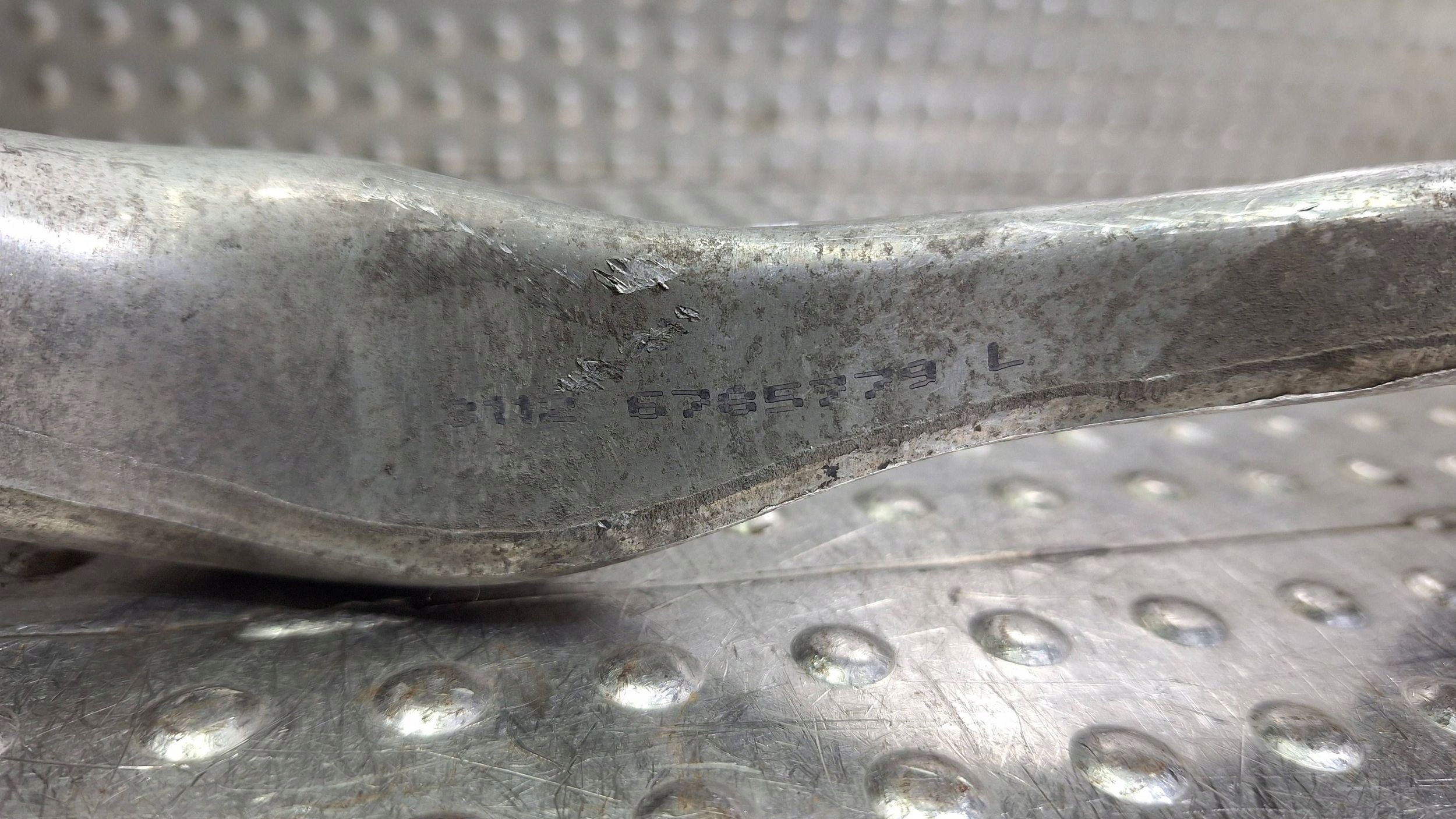 Querlenker links vorne 6763703 BMW E81 E82 E87 E88 E89 E90 E91 E92 E93 X1 E84