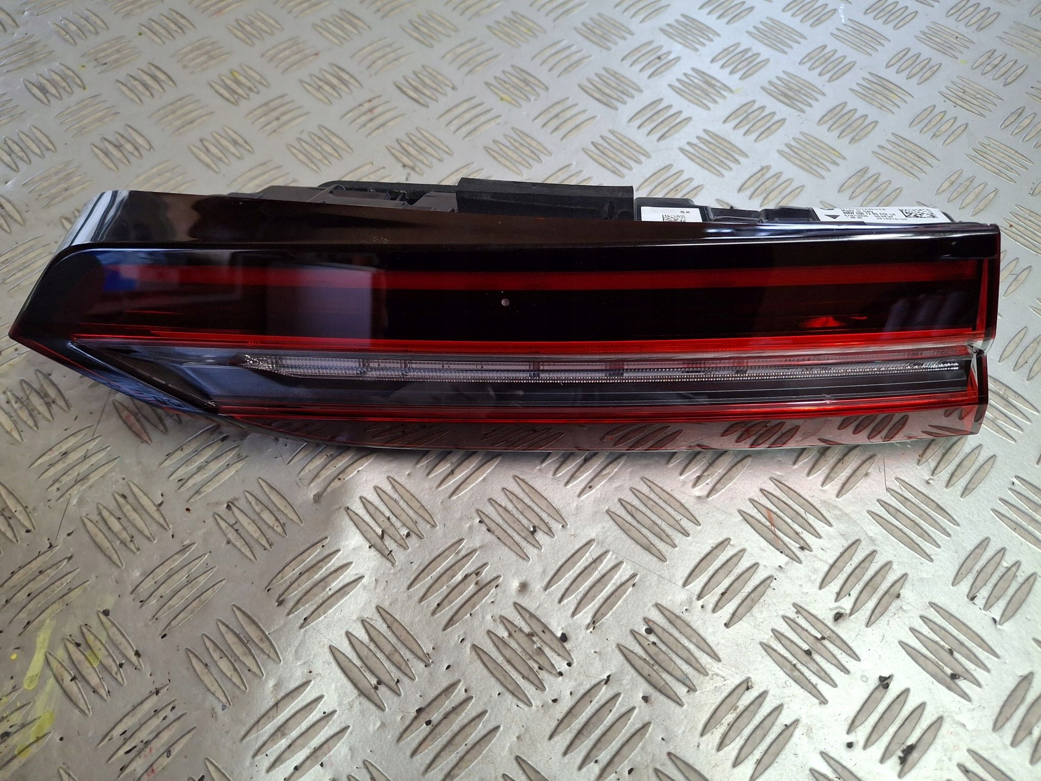 light rear left for the bonnet LED BMW 5 G60 G61 2023R->