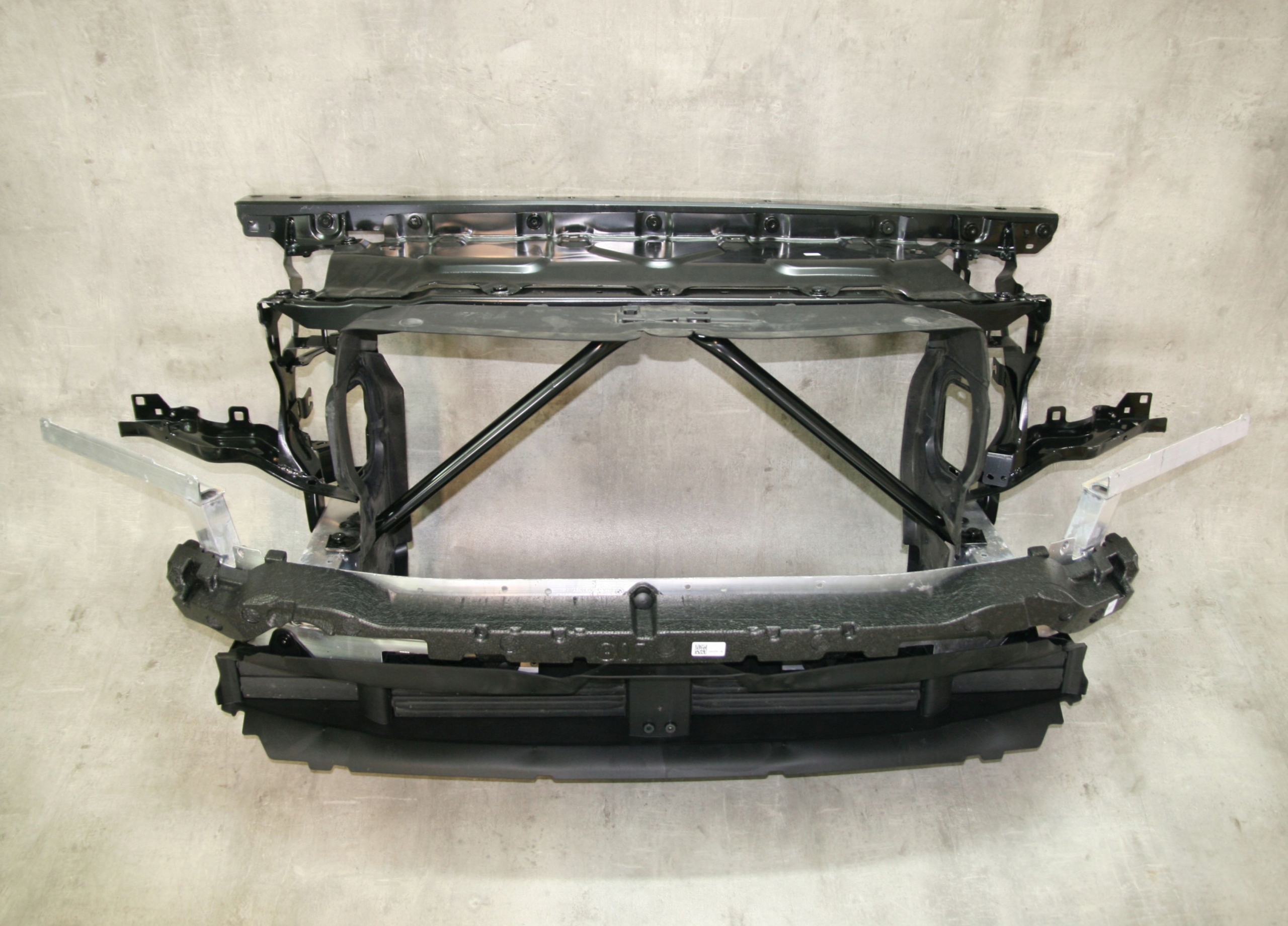 Pas przedni Wzmocnienie czołowe BMW X7 G07