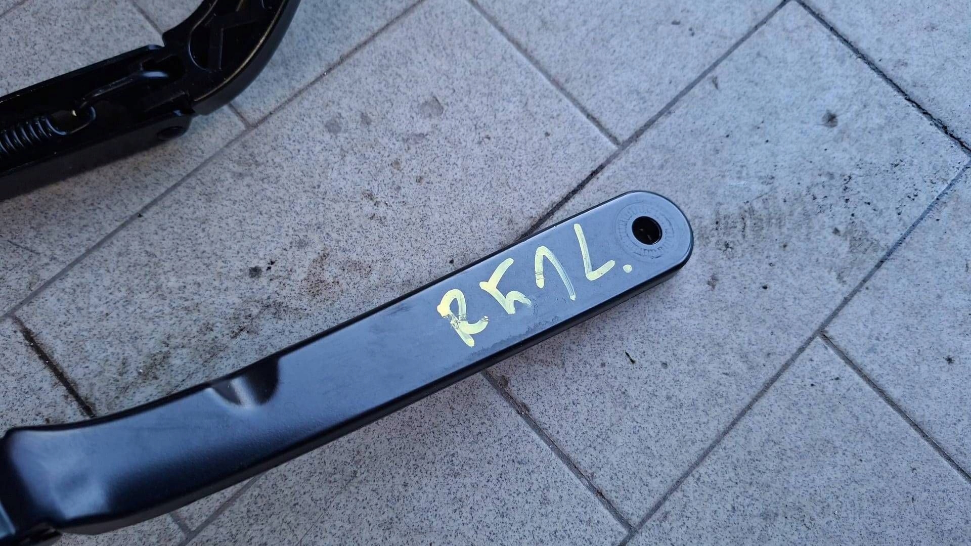 wiper arm front right left Komplet Renault 5 E-Tech