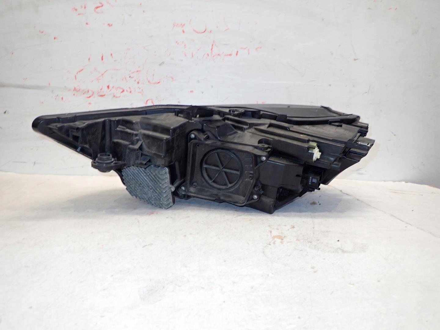 light front front right AUDI A6 C8 2018- FULL LED 4K0941034
