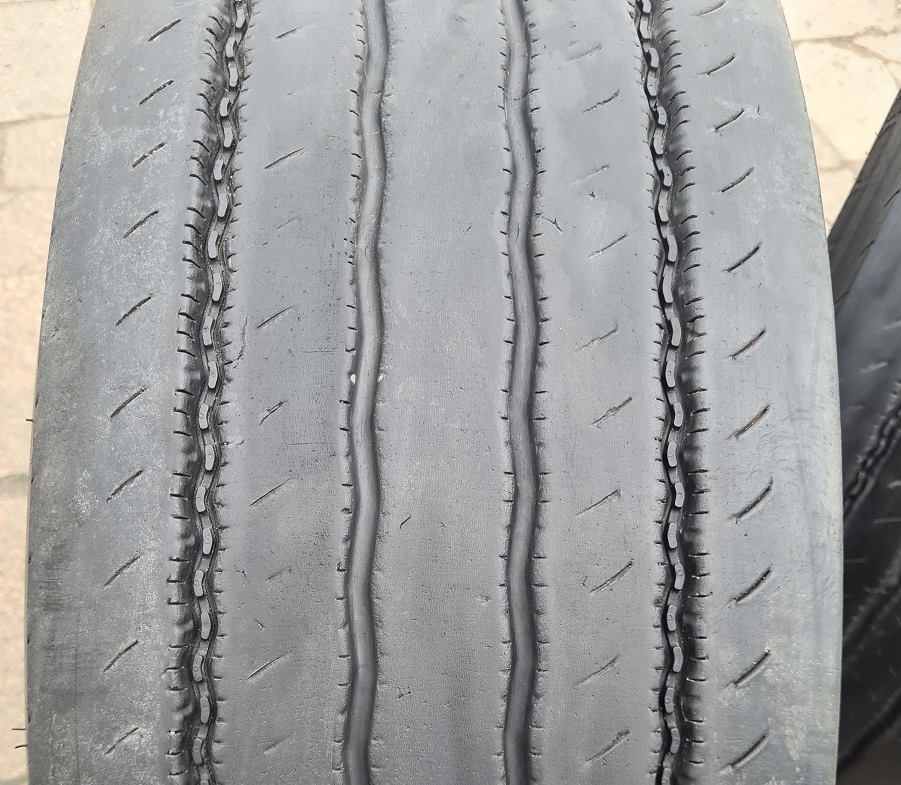 315/70 R22,5 22.5 KOŁA PIRELLI FH01 ORYGINAŁ NOWA FELGA Średnica 22.5