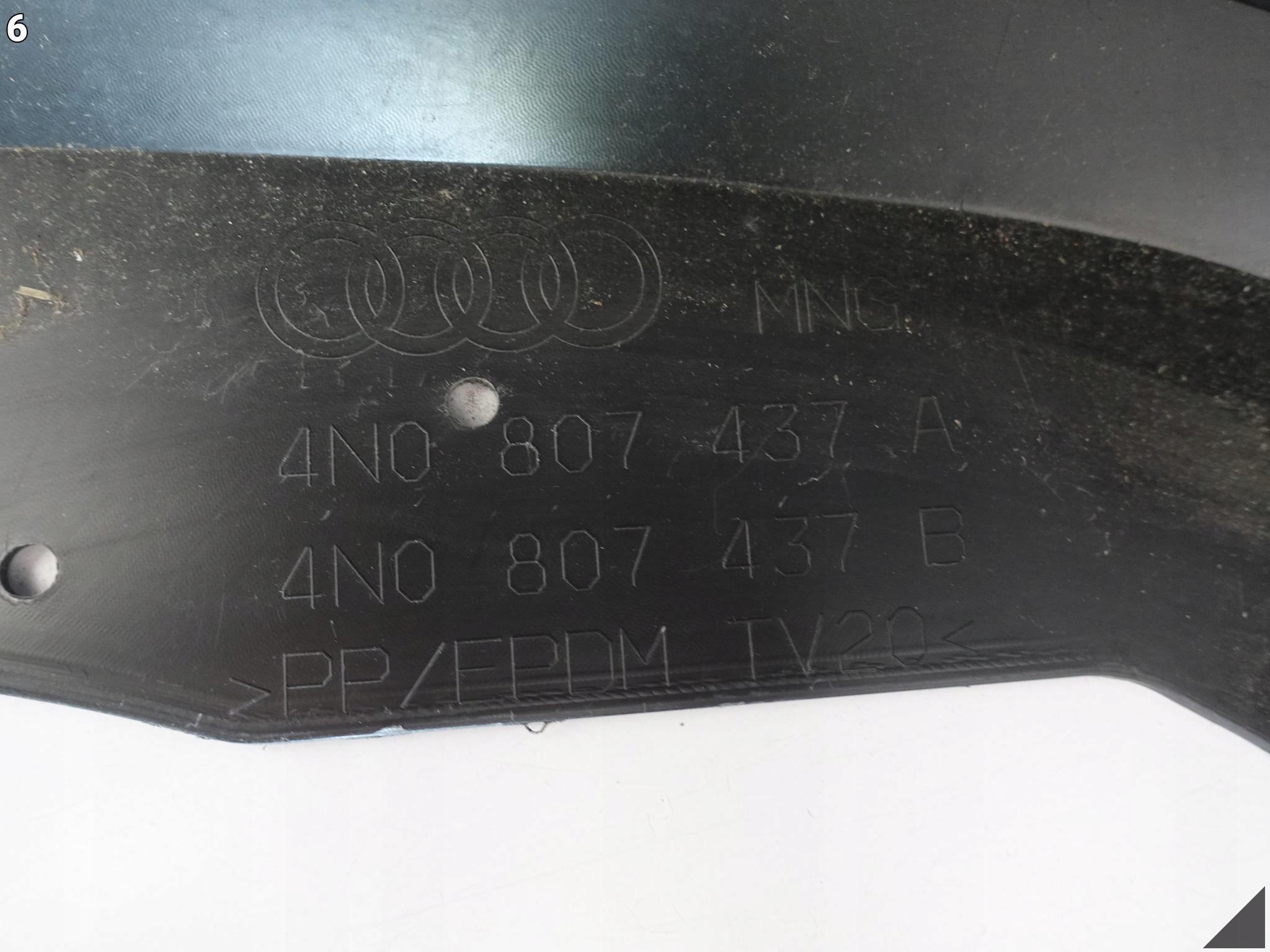 AUDI A8 4N0 D5 17-21 ZWYKLY/BASIS bumper front new ORG *washer/PDC*