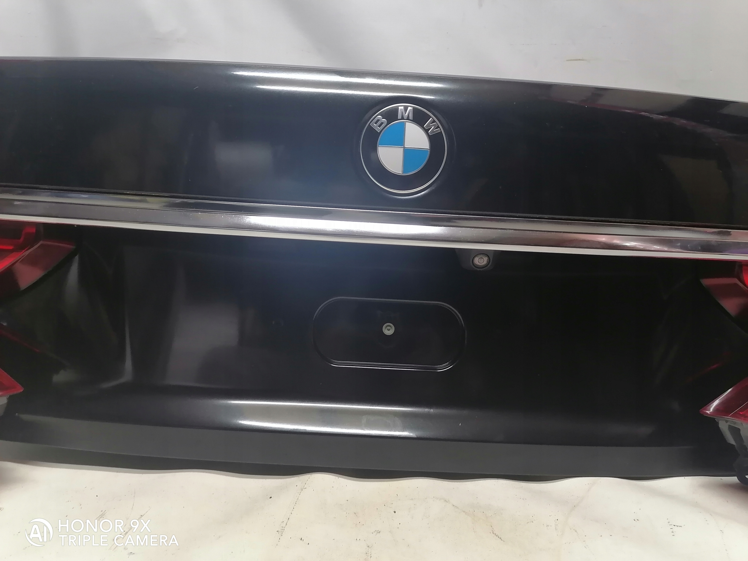 KLAPA LAMPY KAMERA TYŁ BMW SERI 7 G12 EUROPA Typ samochodu Samochody osobowe