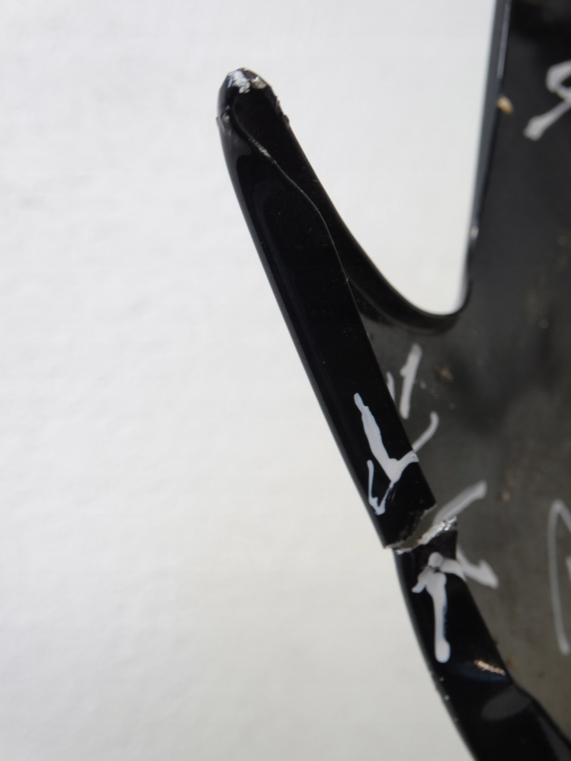 fender front left front MERCEDES GLC W253 A2538810143