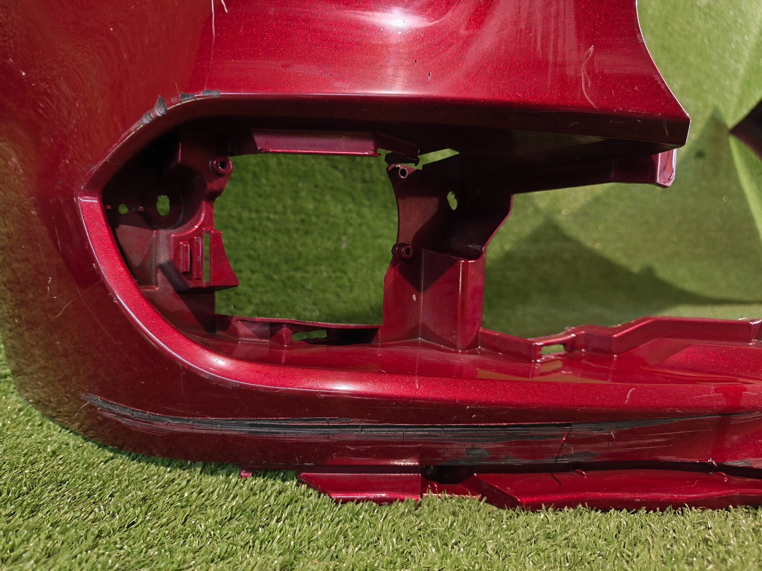 front bumper front TOYOTA SIENNA 21- IV NR.9884