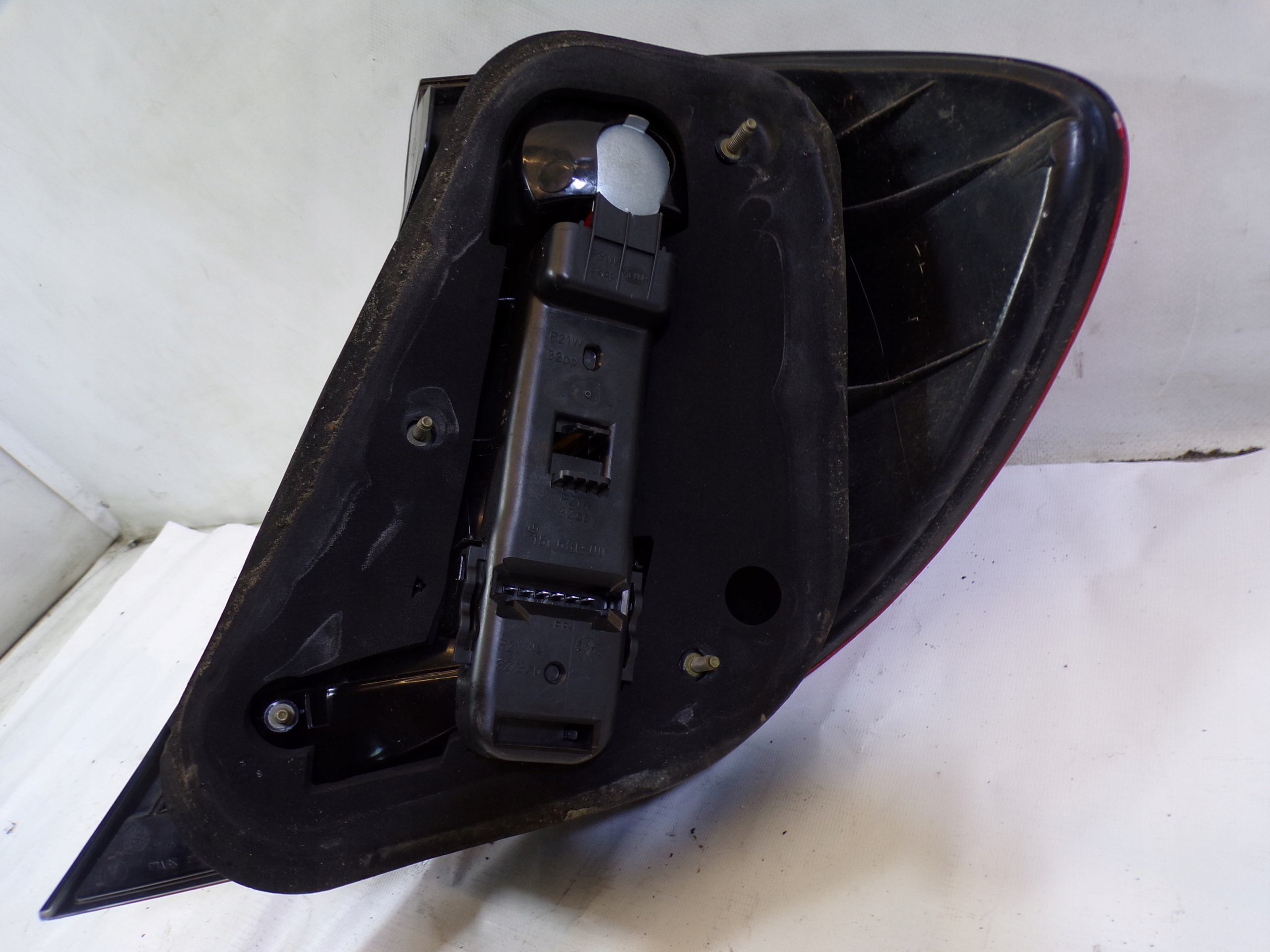 light rear rear part left MERCEDES W203 COUPE (K1)