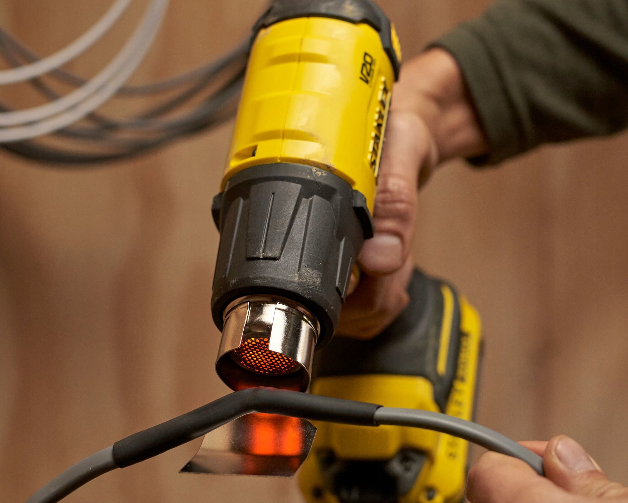 Opalarka akumulatorowa FatMax 18V V20 STANLEY Temperatura maksymalna 510°C